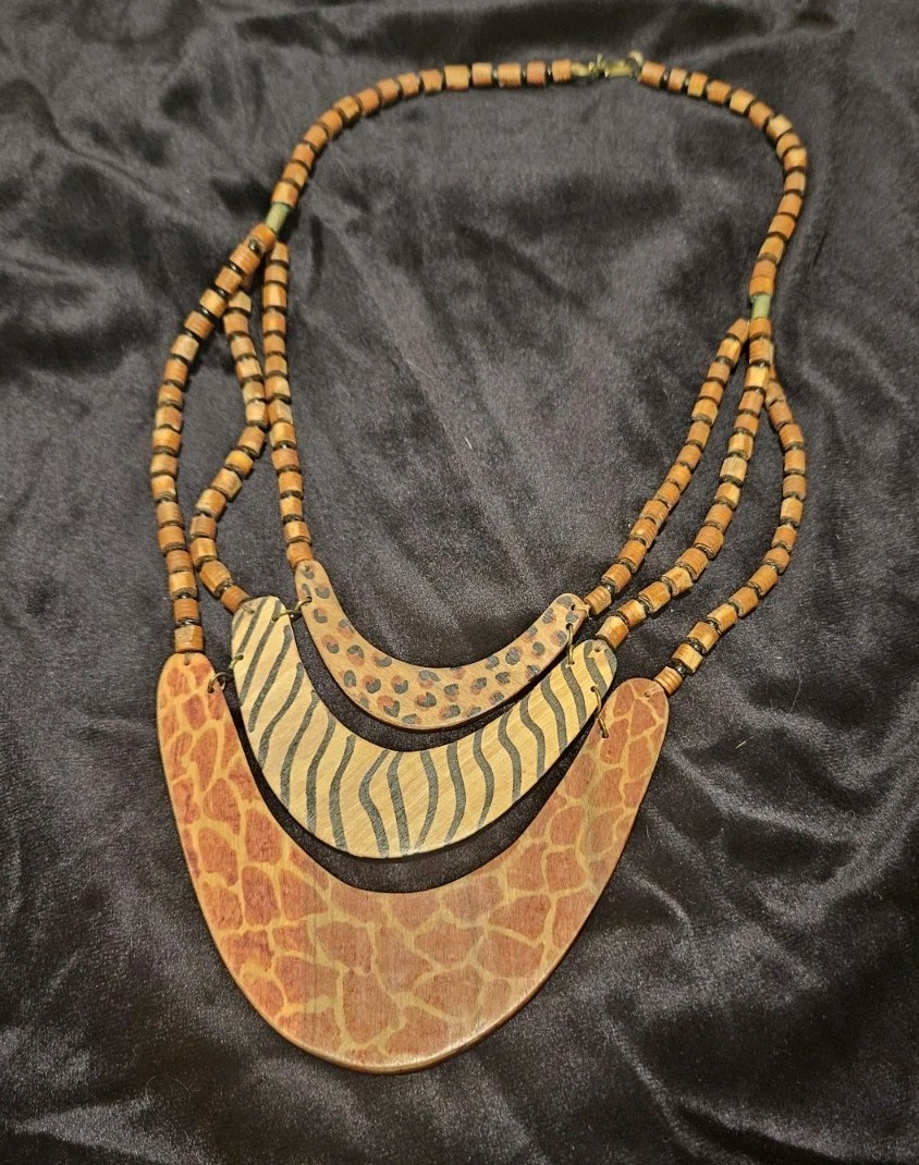 Vintage Handpainted Wood Kenyan Folk Art Safari Necklace, 14″