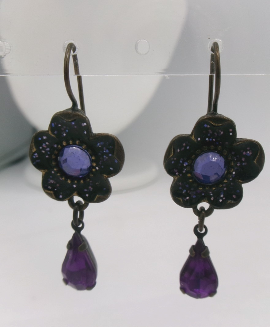 Vintage Avon Bronze Tone Flower Purple Gem Teardrop Dangle Hook Pierced Earrings