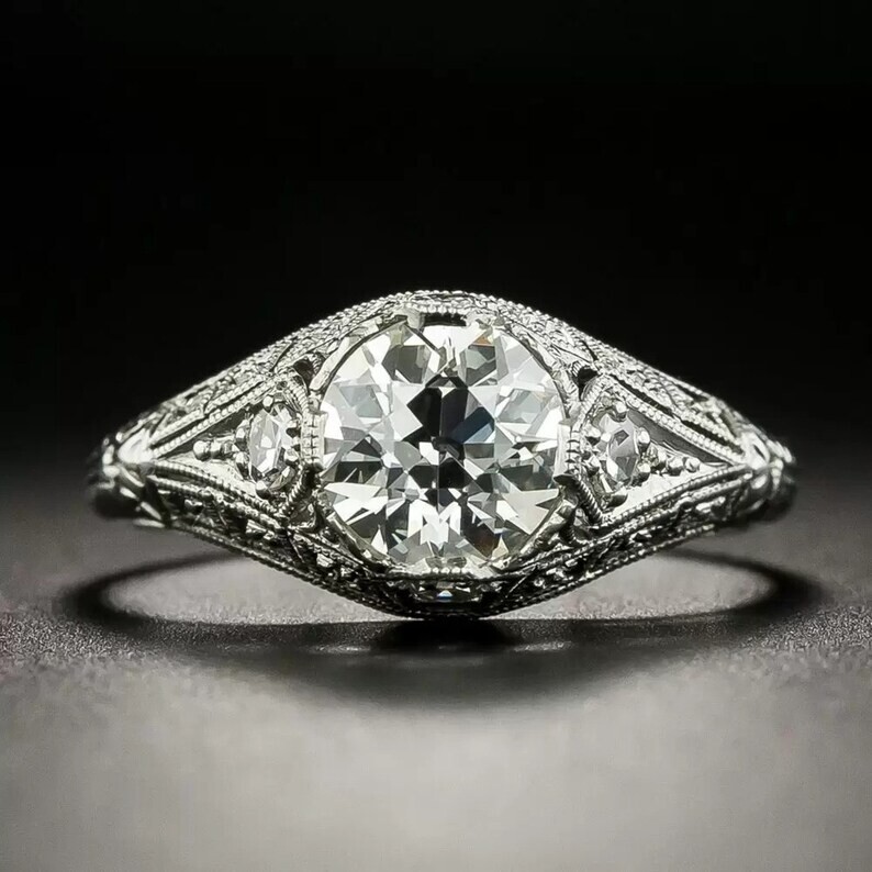 Fine Circa 1920s Vintage-style European-cut Stunning Art Deco Engagement Ring
