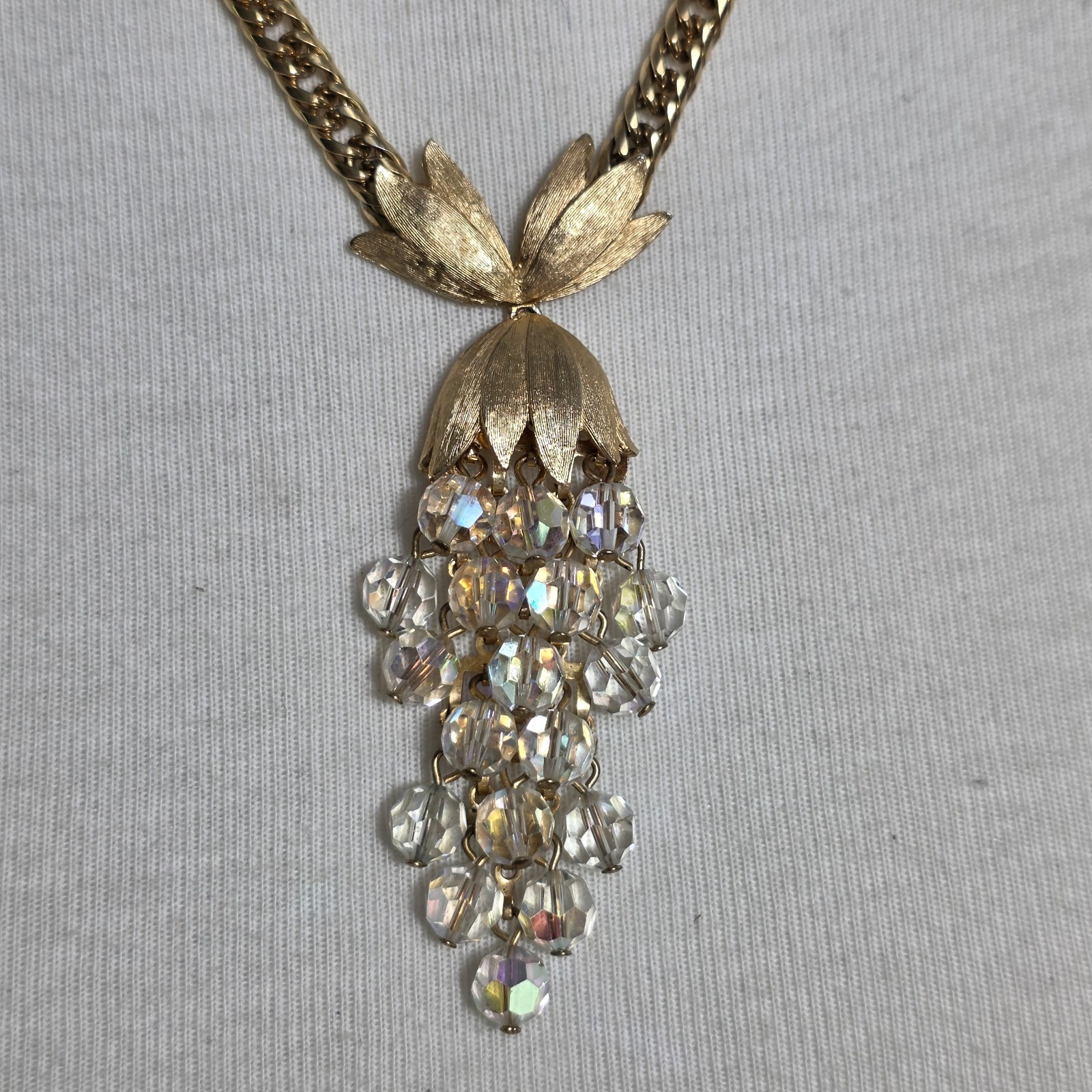 Vintage Gold-Tone Cascading Grape Cluster Necklace Clear Crystal Rhinestones