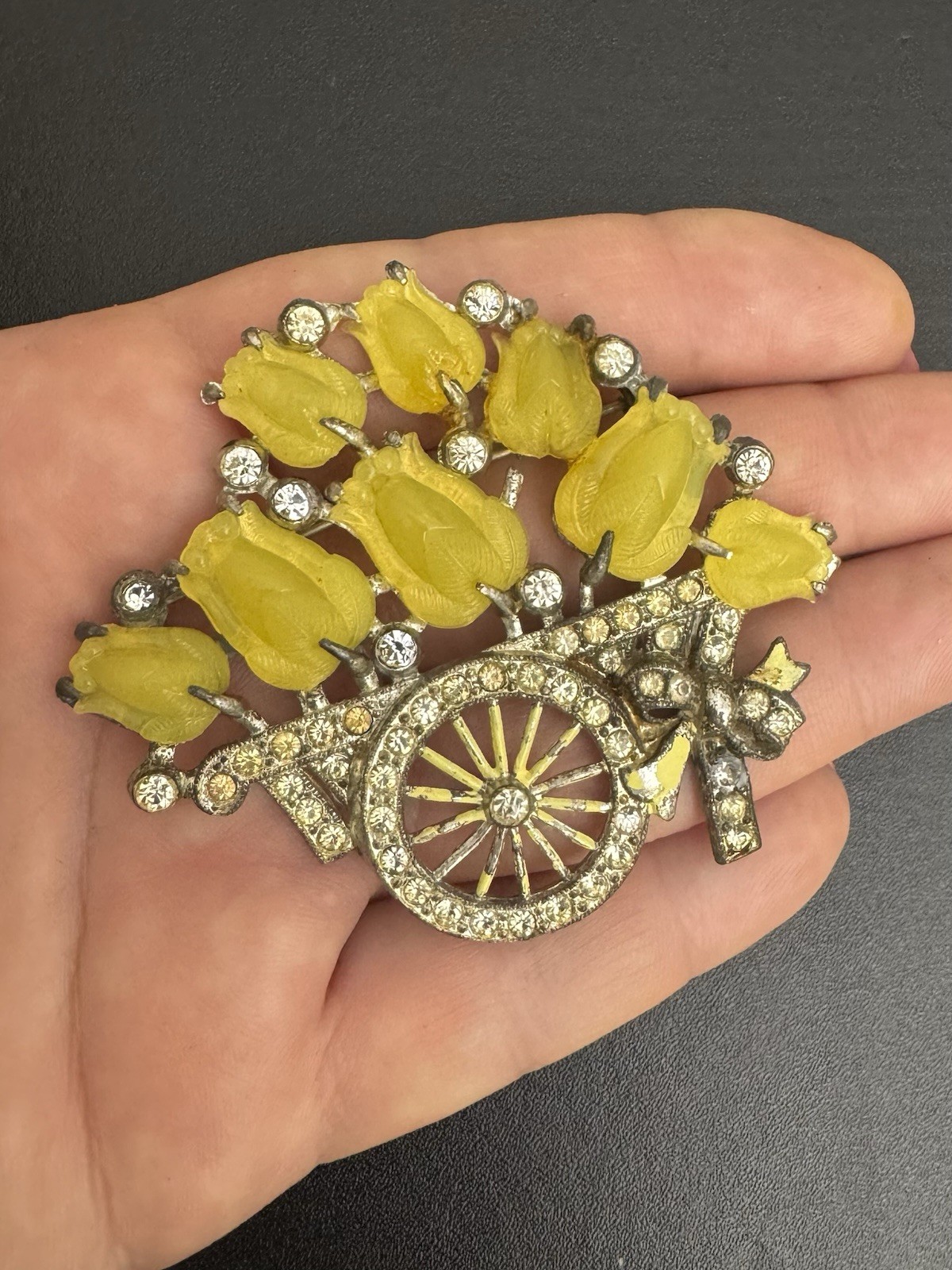 Vintage Costume Yellow Glass Fruit Salad Wheelbarrow Flower Brooch Pin