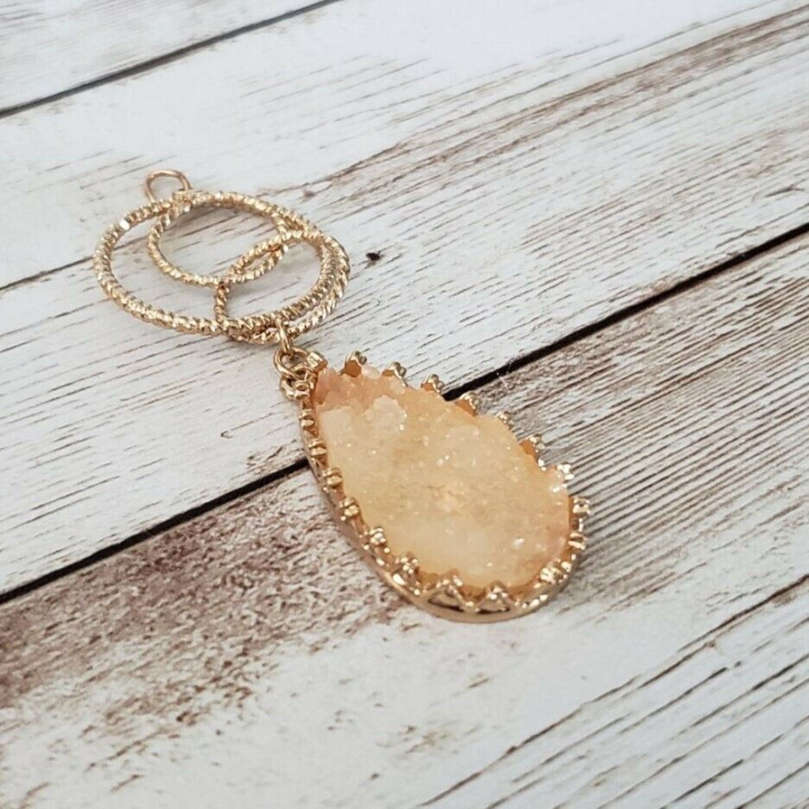Vintage Pendant – Peach & Gold Tone Fancy Dangle – No Chain Included