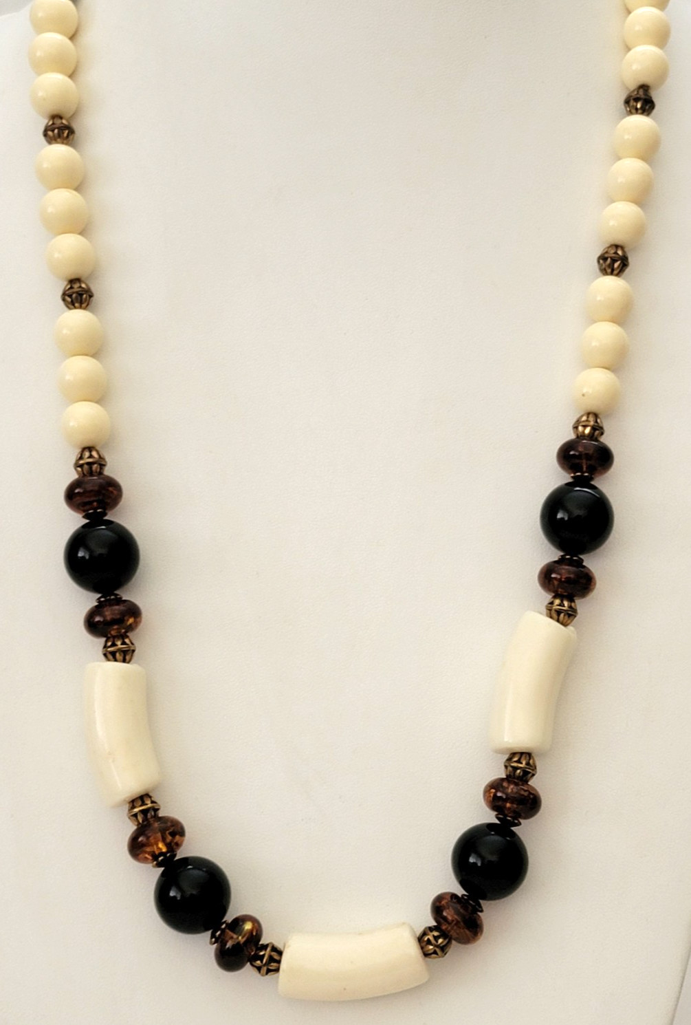 Vintage Black, Amber & Ivory Tone Lucite Resin Beaded Necklace 30″ L – 12mm