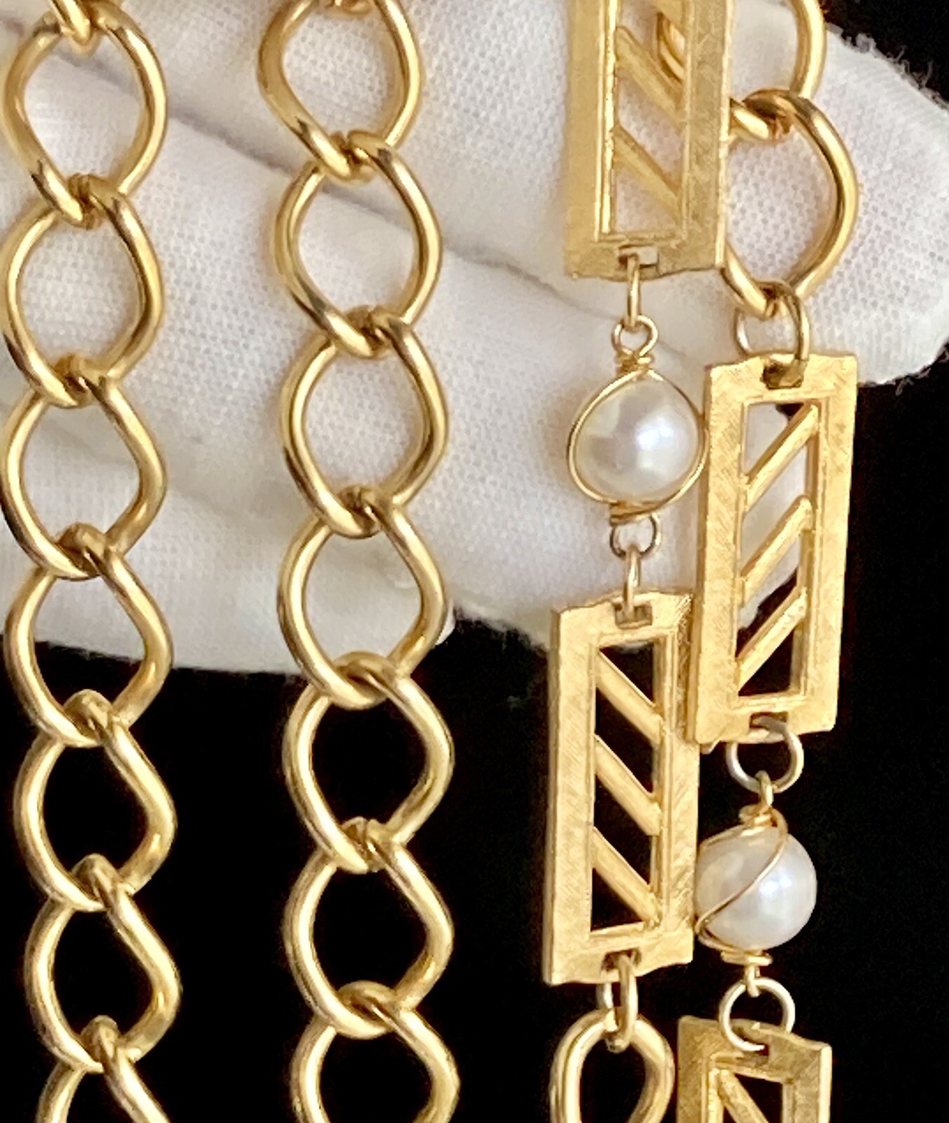 Vintage Gold Tone Bar Faux Pearl Station Oval Link Chain 52 inch Necklace 89.13g