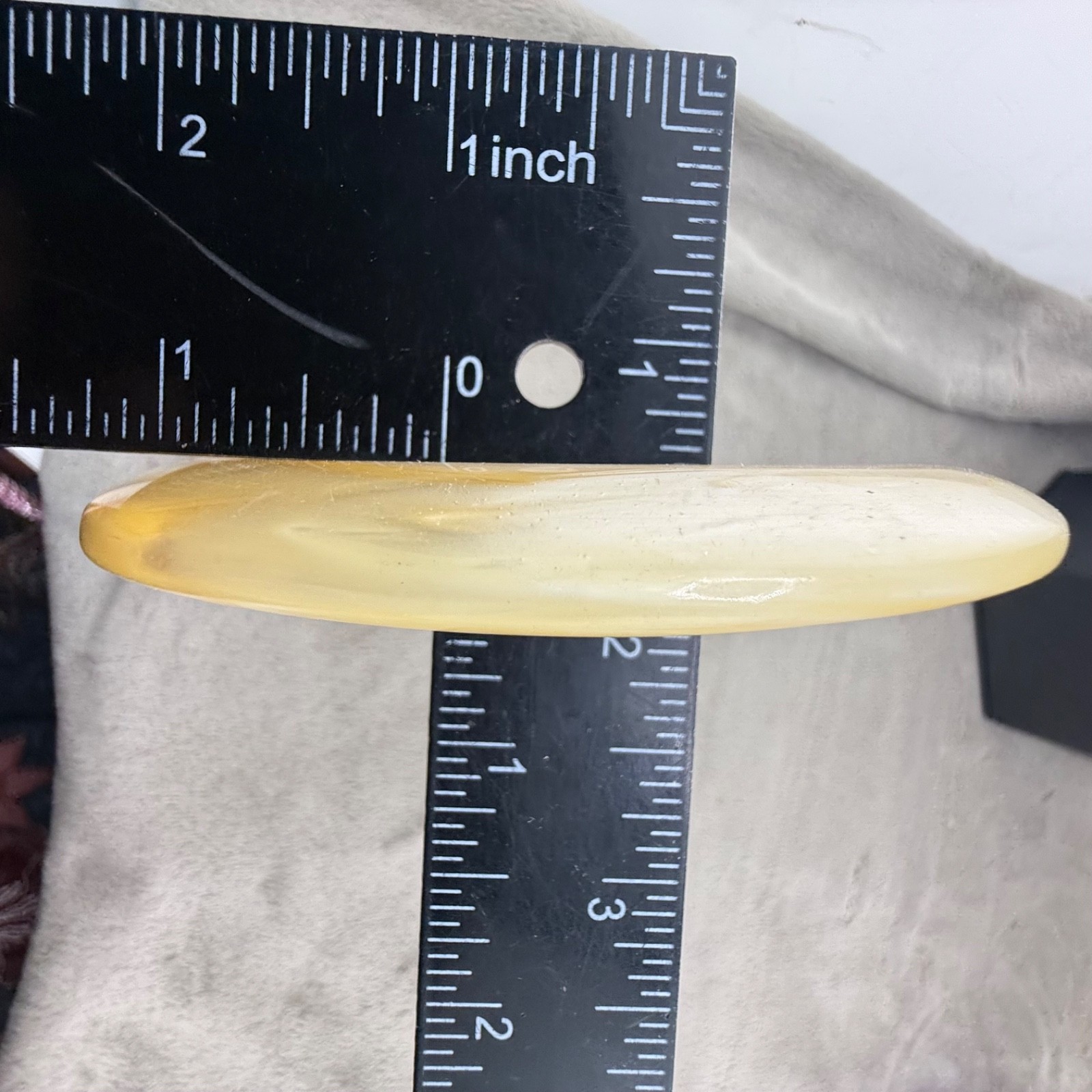 Vintage Polished Shell Retro Bangle Flying Saucer Chunky 8.5”