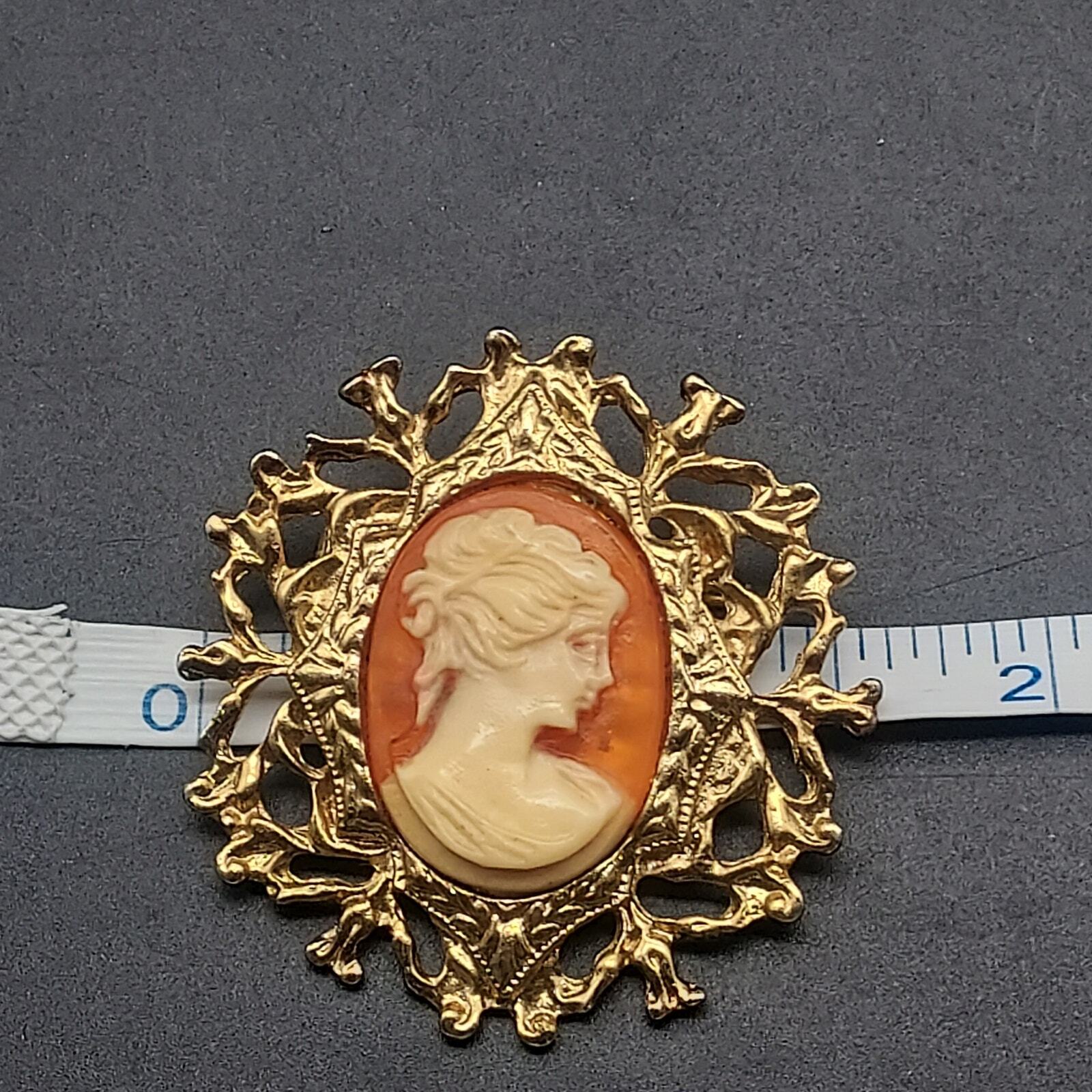 Vintage Cameo Brooch Orange Cream Gold Tone Lady HEad Portrait