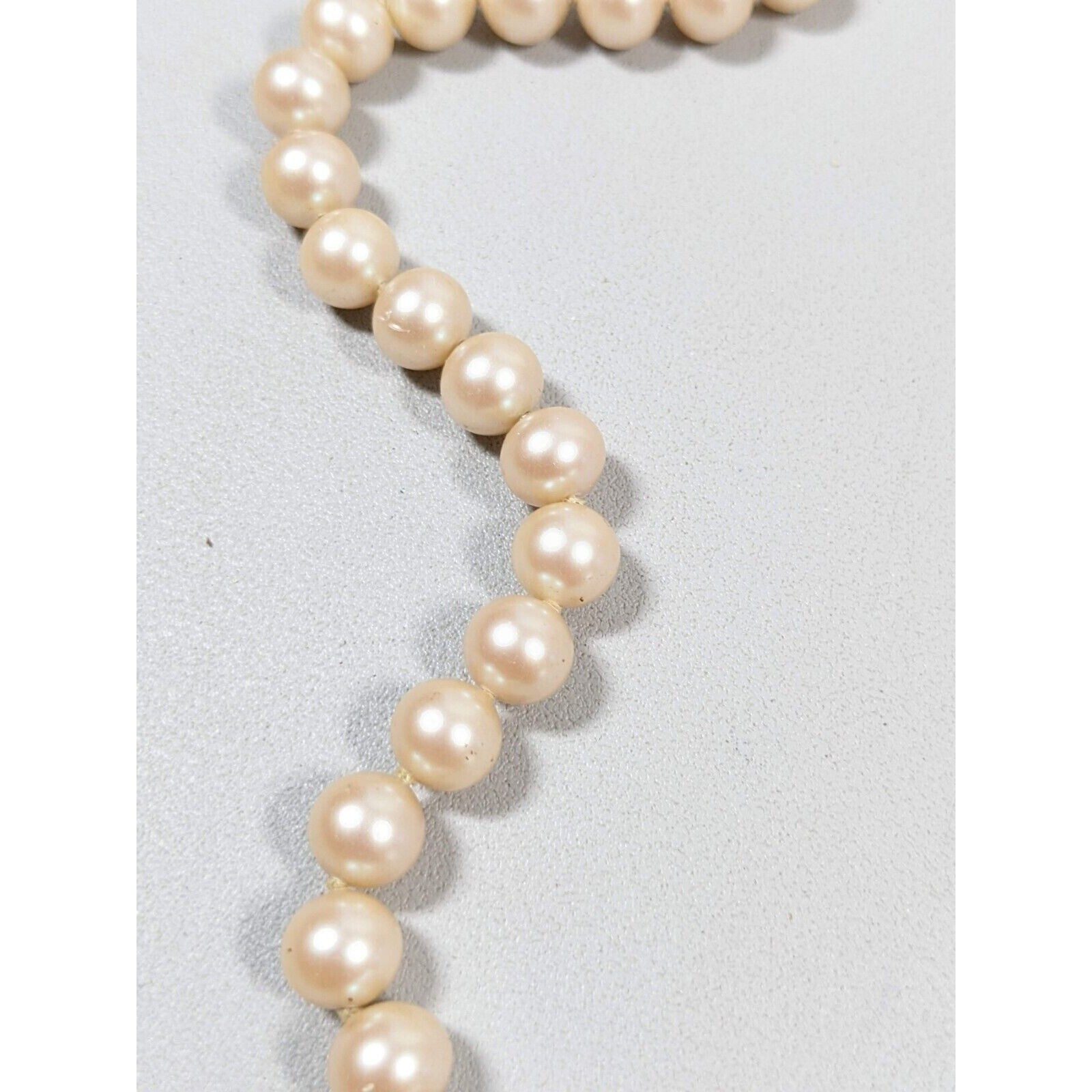 Vintage Ivory Color Glass Faux Pearl Silver Tone Safety Chain Necklace 22 inches