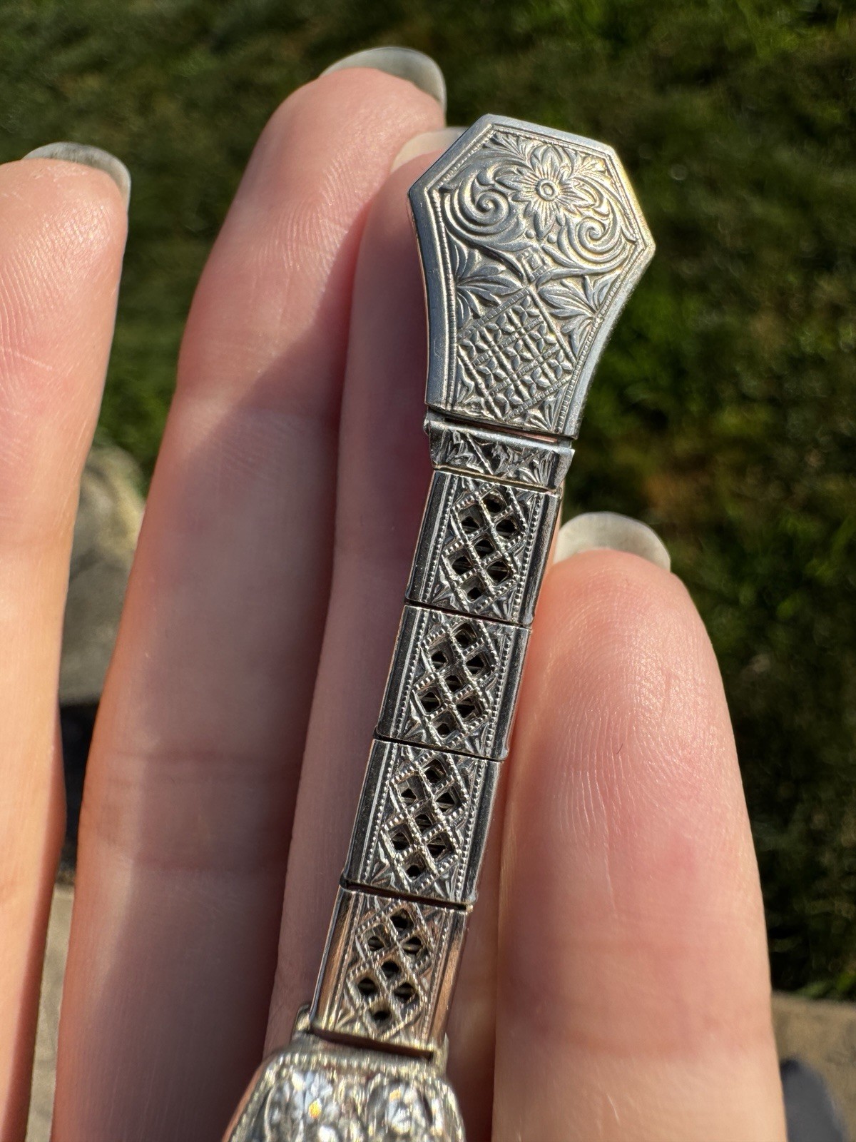 Vintage Art Deco Filigree Rhinestone Sweater Clip Silver Tone