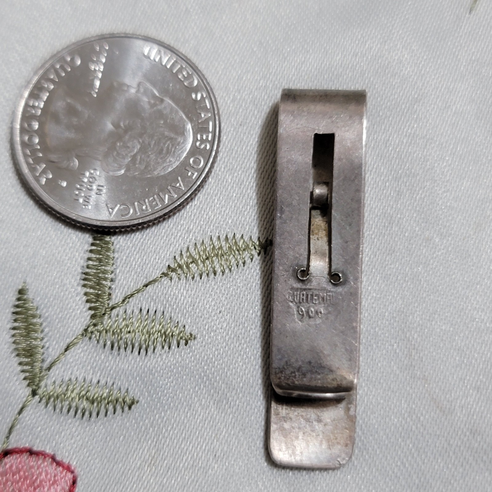 Vintage Guatemala 900 Silver Hand Etched Bird & Fish Nature Scene Tie Clip
