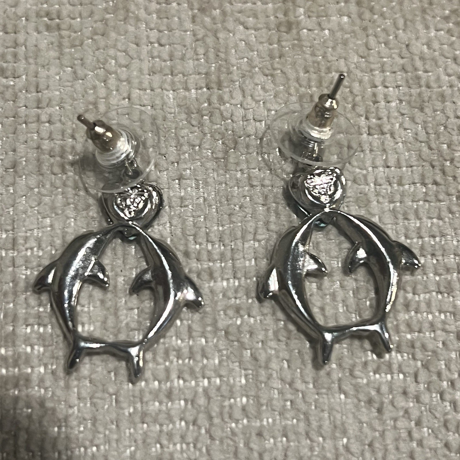 Vintage Weekenders Paua Shell Kissing Dolphins Heart Dangle Earrings Silver Tone