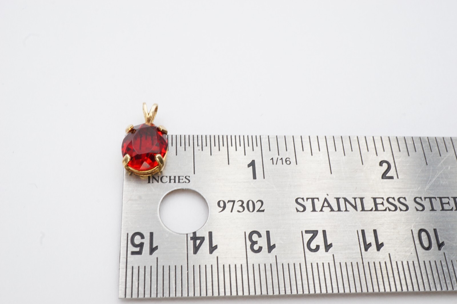 Vintage 10k Yellow Gold Red Glass Stone Pendant