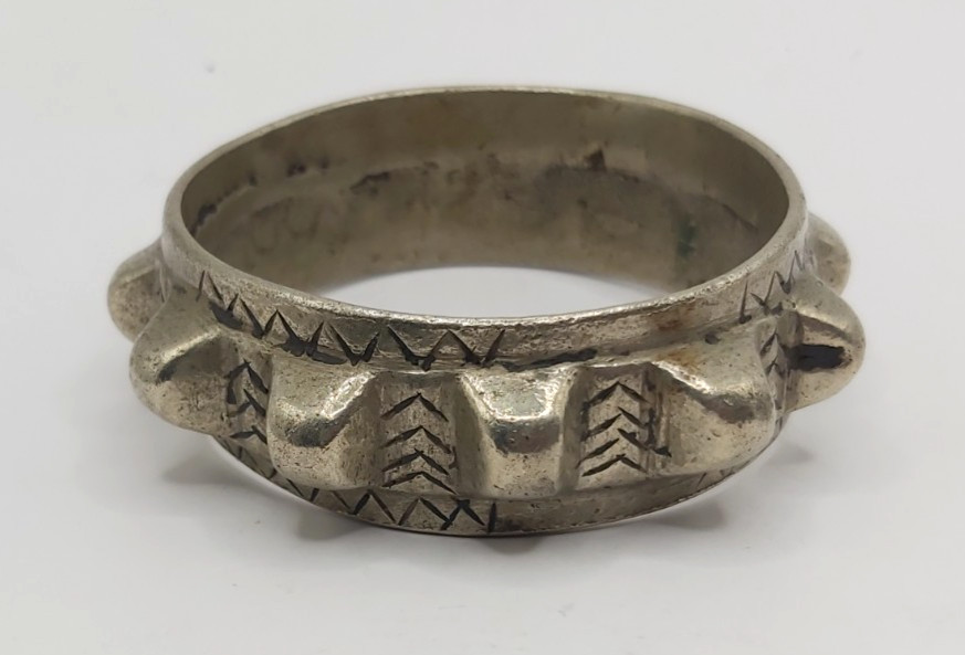 Vintage Amazigh Berber Silver Color Solid Bracelet Tribal Moroccan Cuff Ethnic