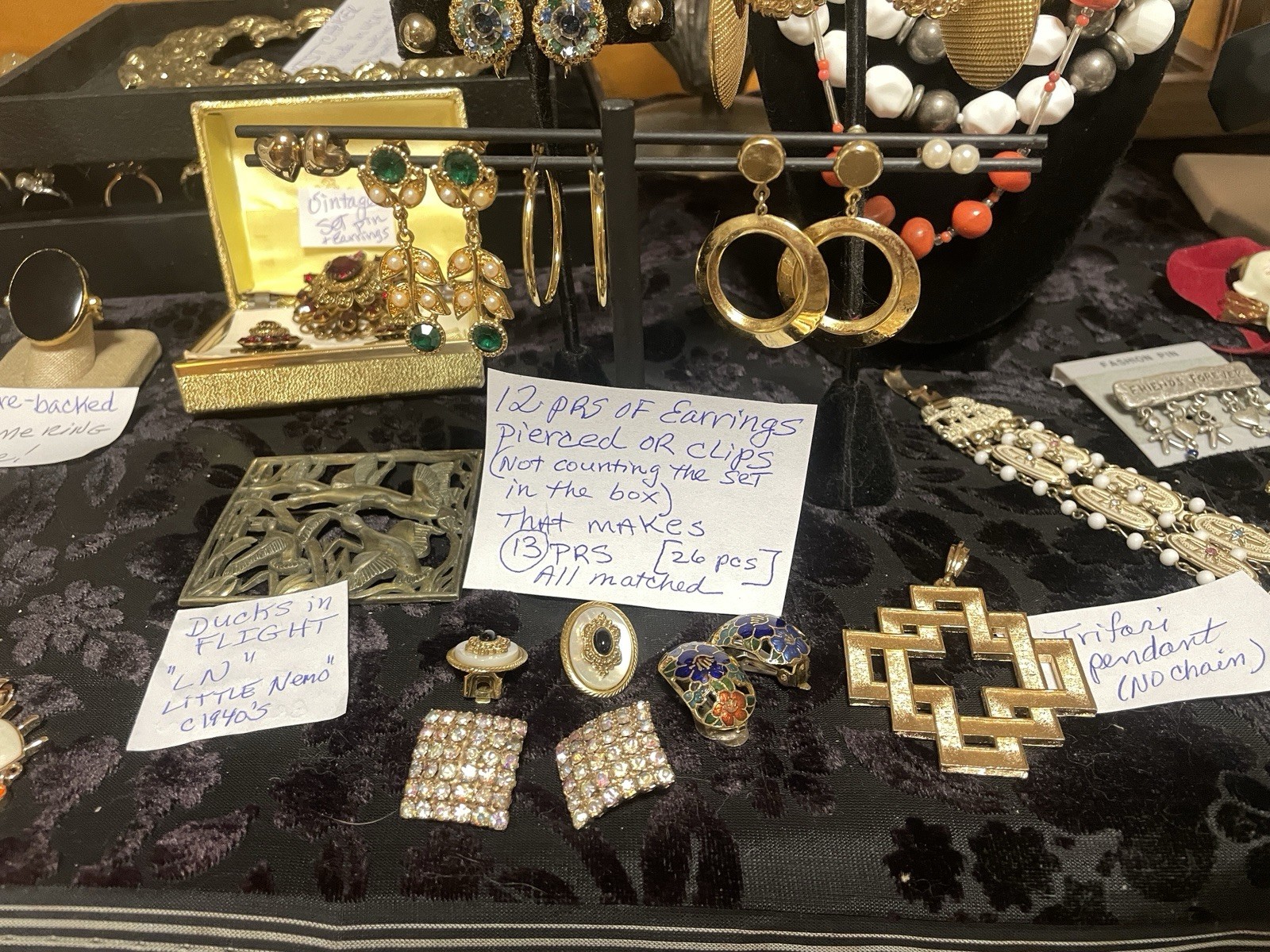 VINTAGE to MCM to MODERN ASSORTED GROUP LOT SOME SIGNED -JEWELRY!! MUST SEE!