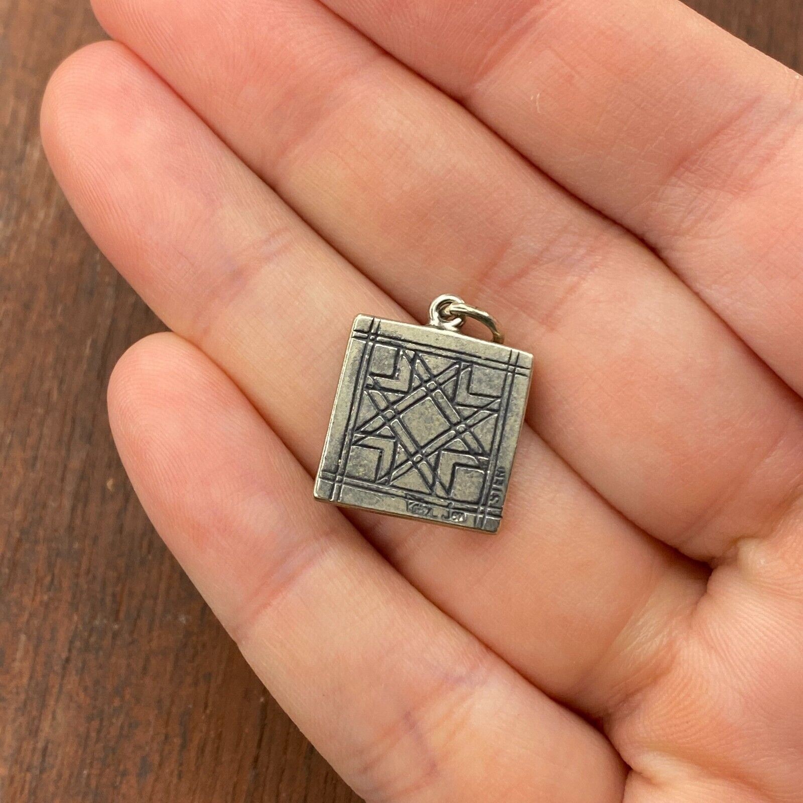 Vintage Peter Jon 925 Sterling “Sisters Quilt Show 2007” Pendant Bracelet Charm