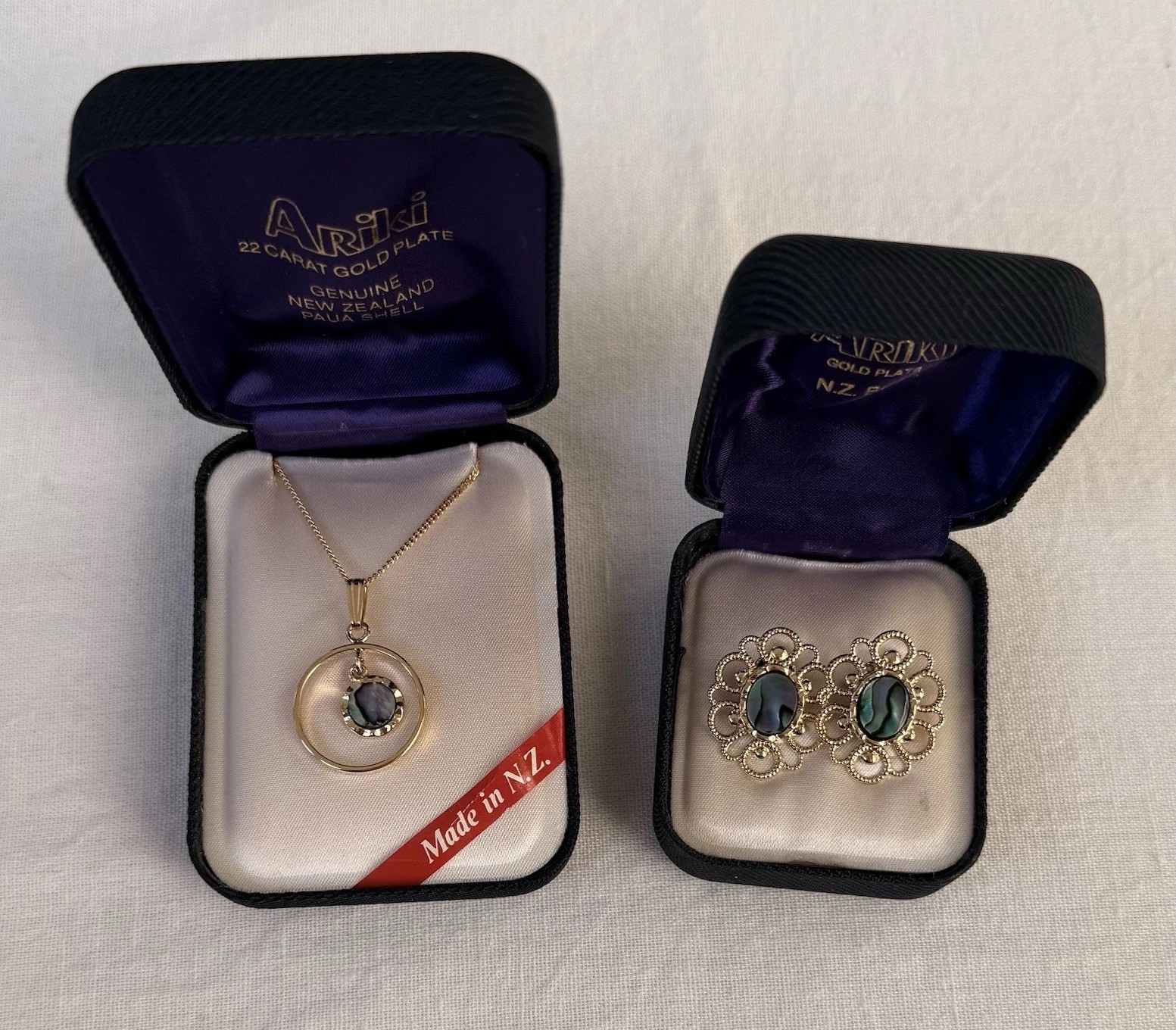 Vintage Ariki New Zealand Paua Shell Abalone Necklace Clip Earrings Set NIB Gift