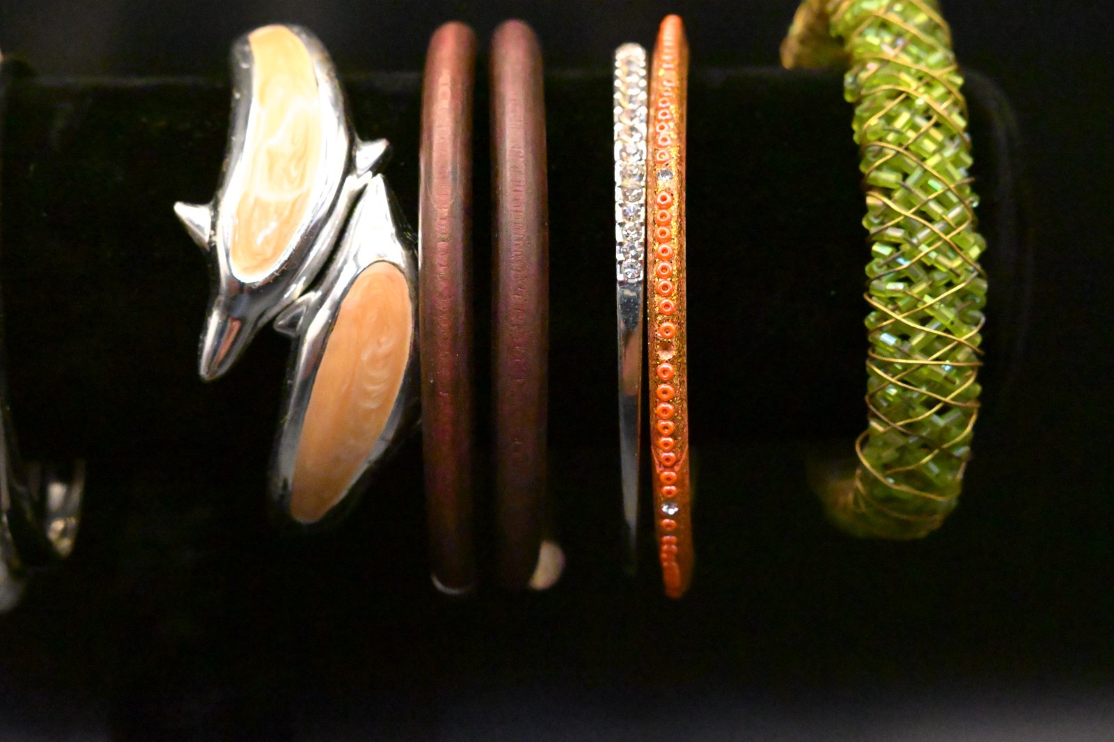 Vintage & Modern Bracelet Lot Mixed Jewelry Accessories Fashion Outfit Accent