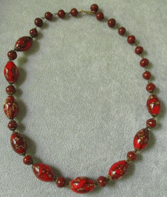 Vintage Dramatic Dark Red Aventurine Venetian Foil Art Glass Bead Necklace