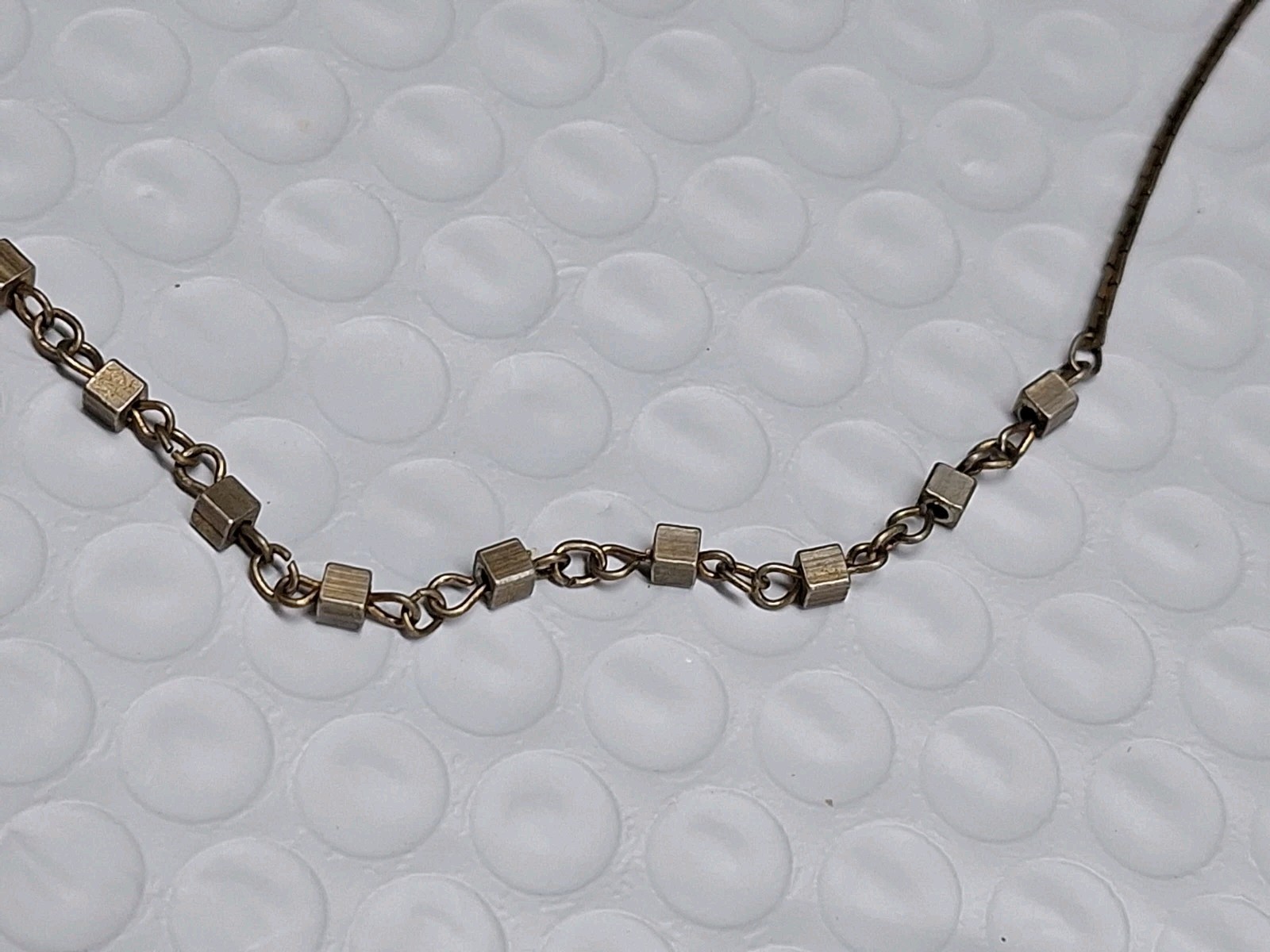 Brass Tone Metal Cubes Chain Choker 17 Inch Necklace Vintage