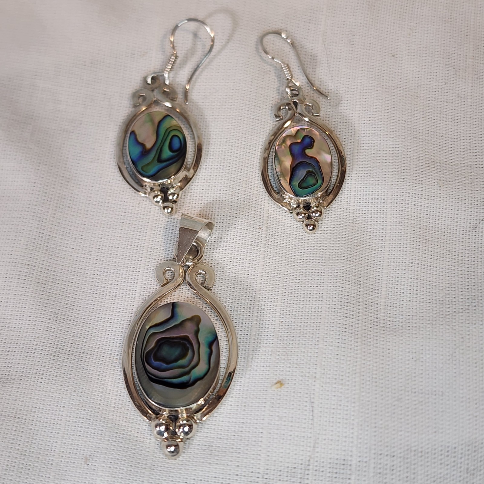 Mexico MG243, Vintage 925 Sterling Silver/Abalone, Pendant and Earrings, NICE!