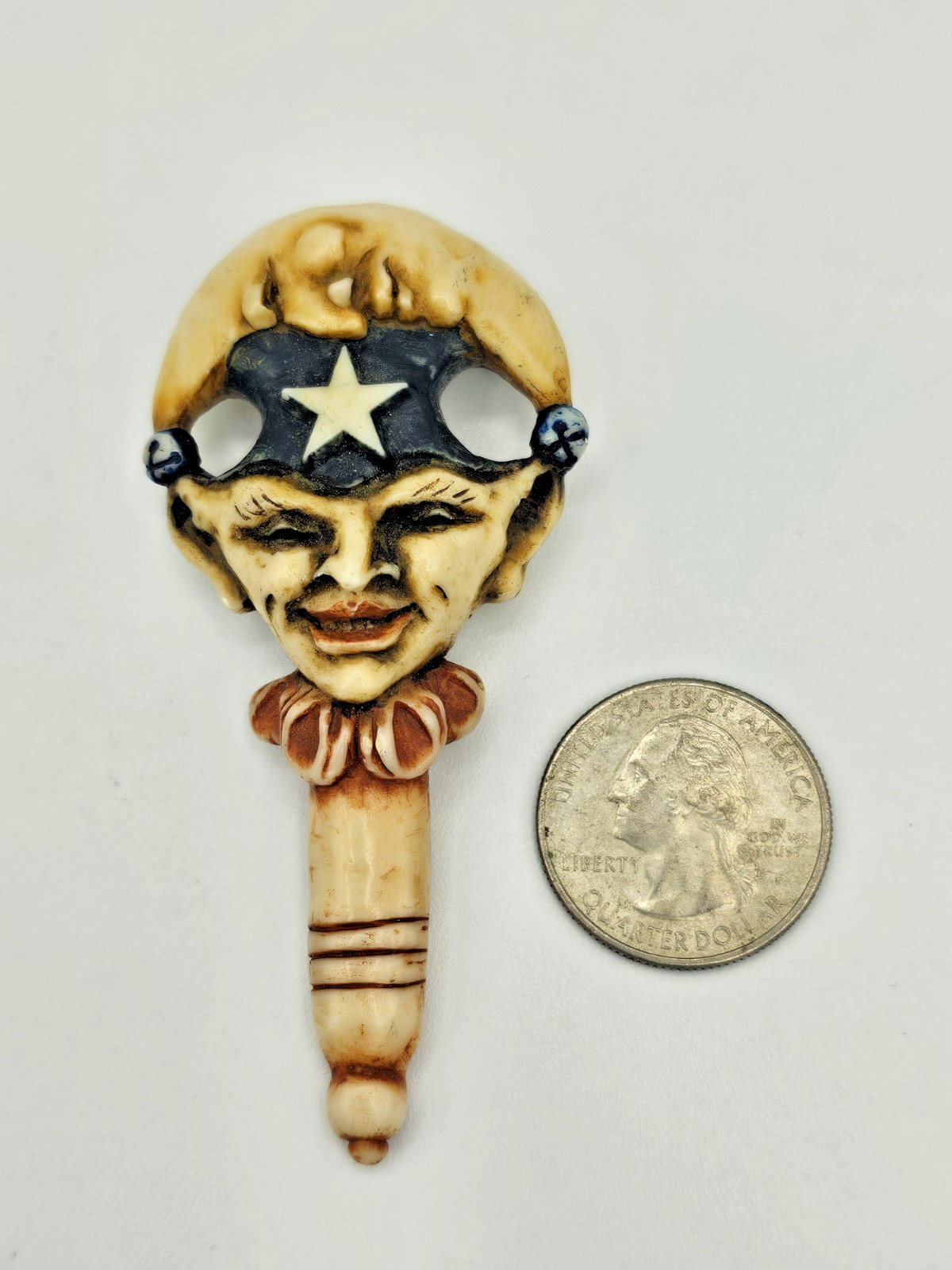 Oddity Jester Brooch Vtg Harlequin Carnivalesque Whimsical Celestial Pin SM140