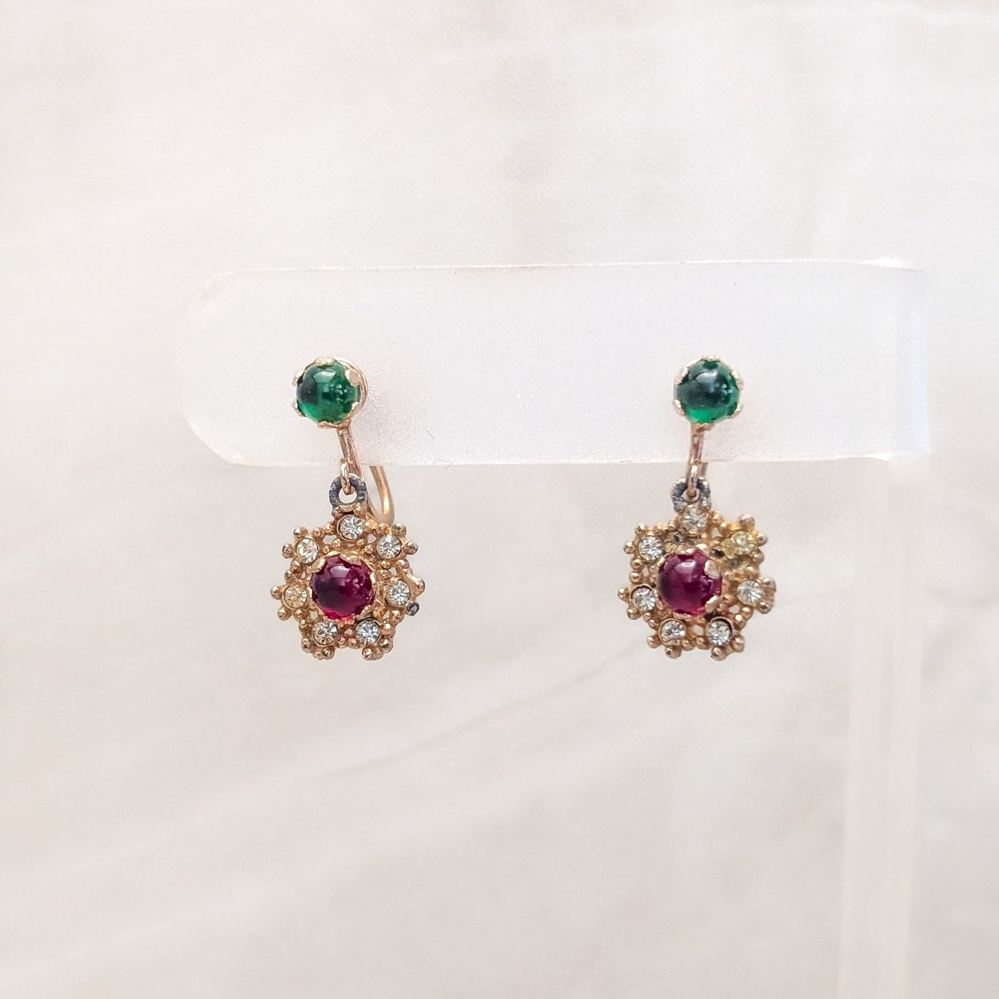Vintage Screw On Earrings Green, Red, Clear, Gold Tone Regal Dangle Earrings