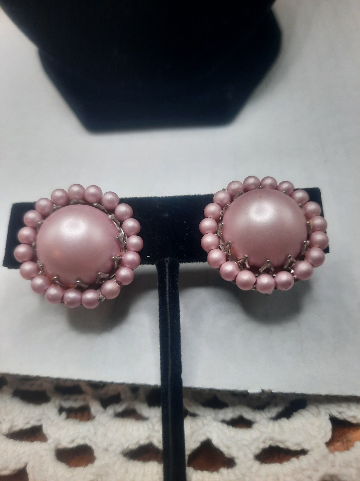 Vintage 3 Strand Adjustable Collar Necklace Clip On Earrings faux pearls beads