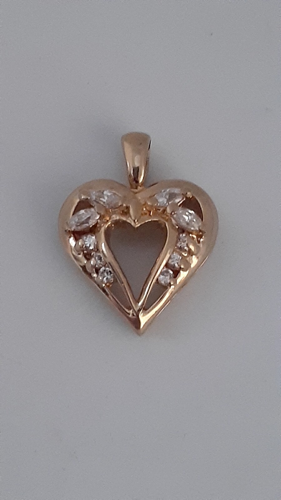 Round & Marquise cut Clear Stone gold Tone Heart pendant