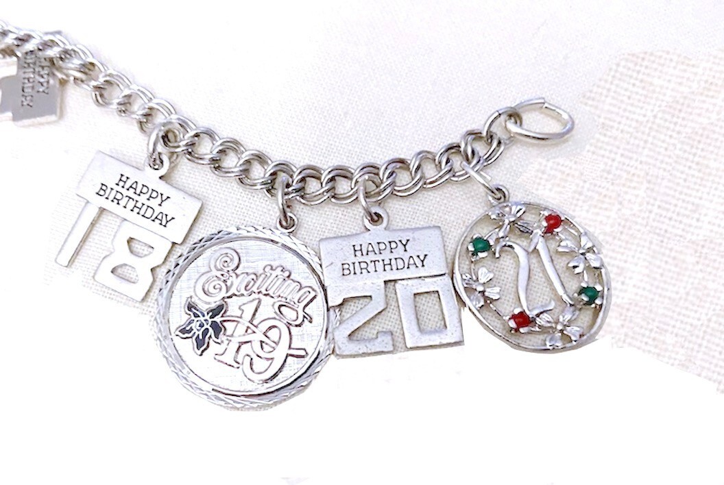 SWEET! Estate 60s-80s ster 13-CHARM BRACELET (ages 10-21) HAPPY BIRTHDAY CHARMS