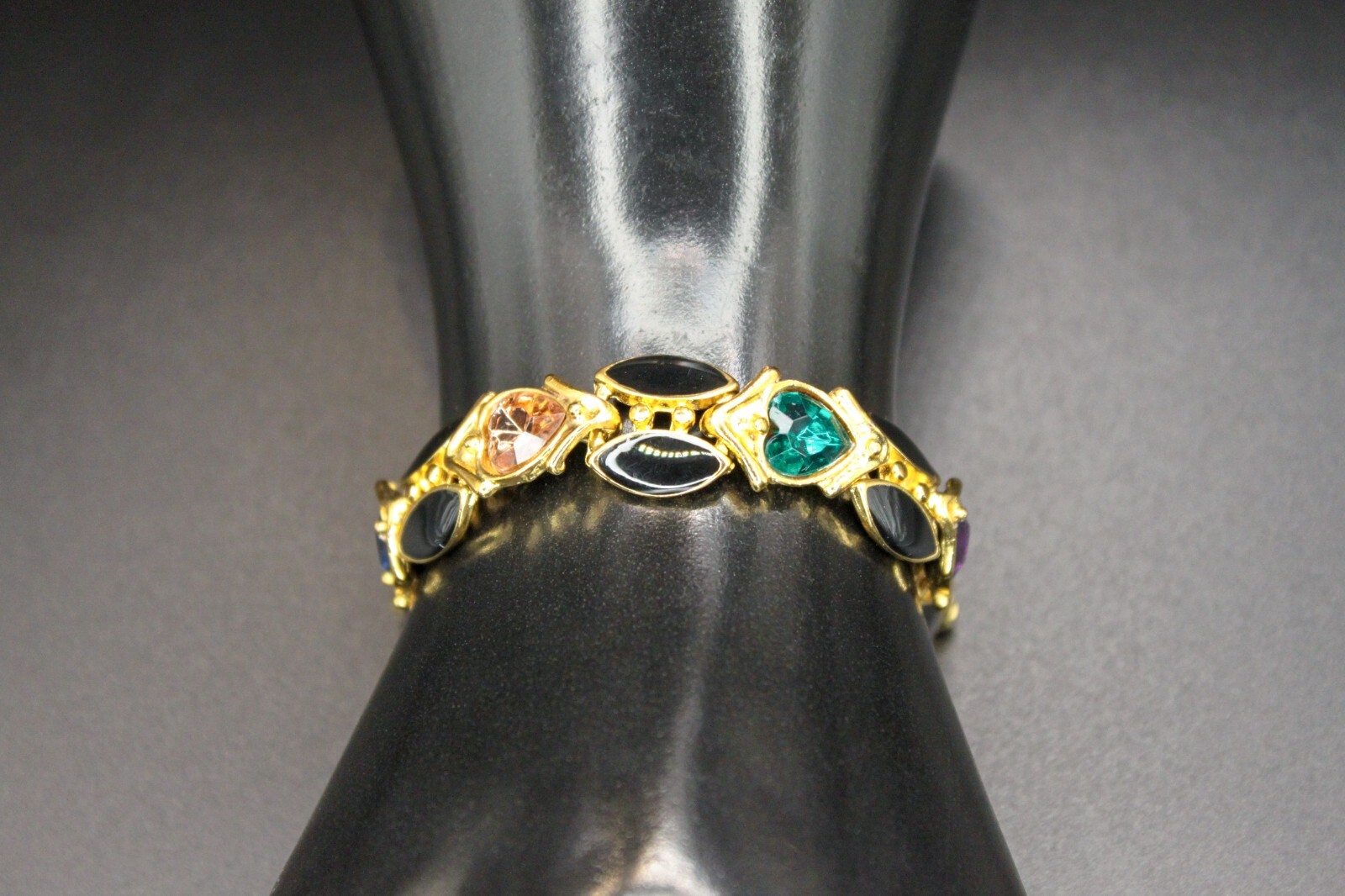 Vintage ORENA of PARIS France Rhinestones Enamel Heart Link Bracelet Gold Tone