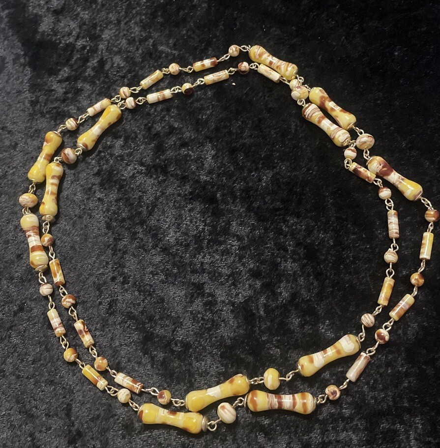 Vtg Necklace Light Weight Type Plastic Yellow White Different shapes & Size 44”