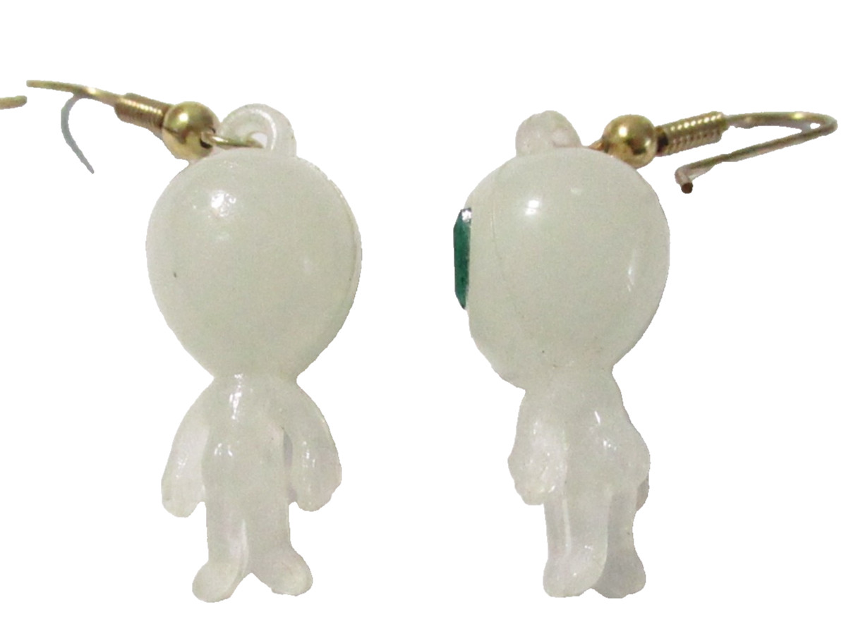 Vintage Plastic Alien Earrings Cute