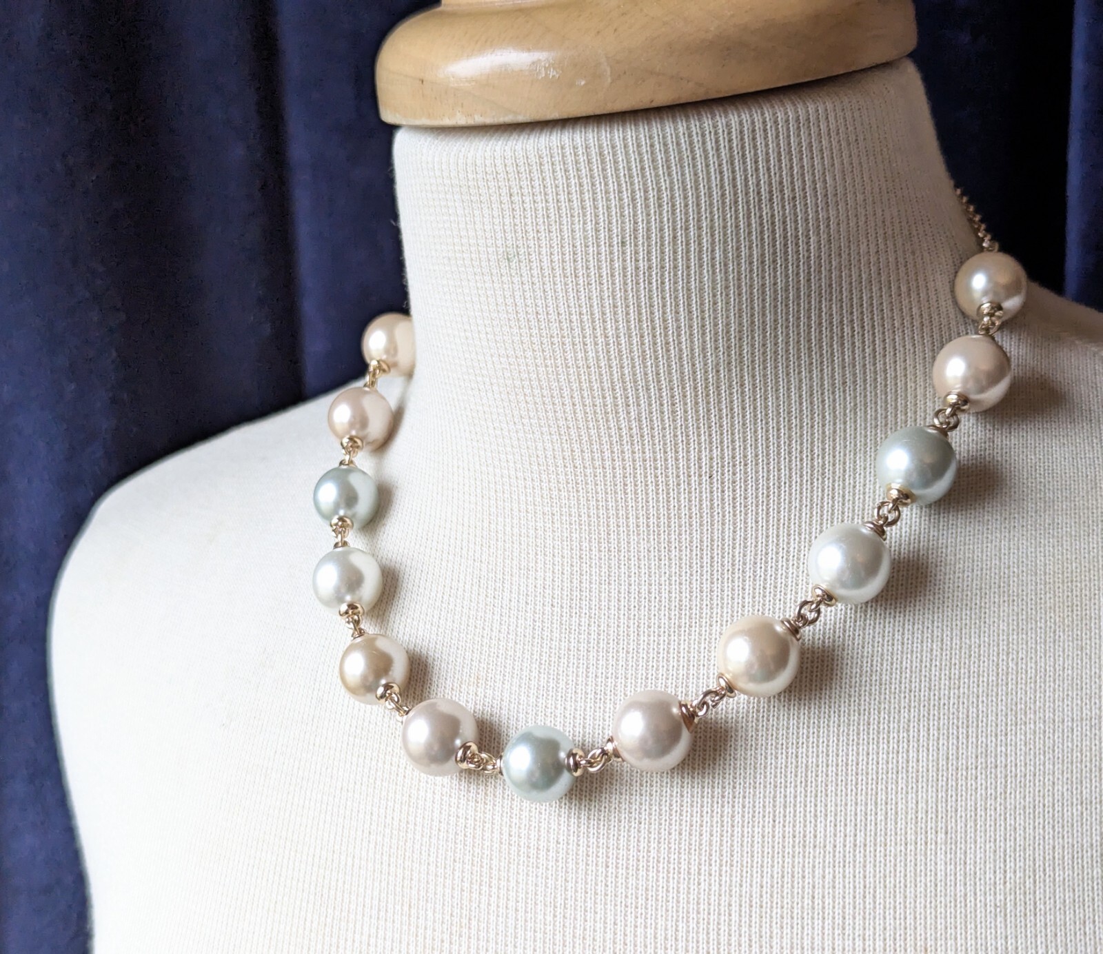 Classic MONET Chunky Multi Color Faux Pastel Pearl Choker 16″ Necklace