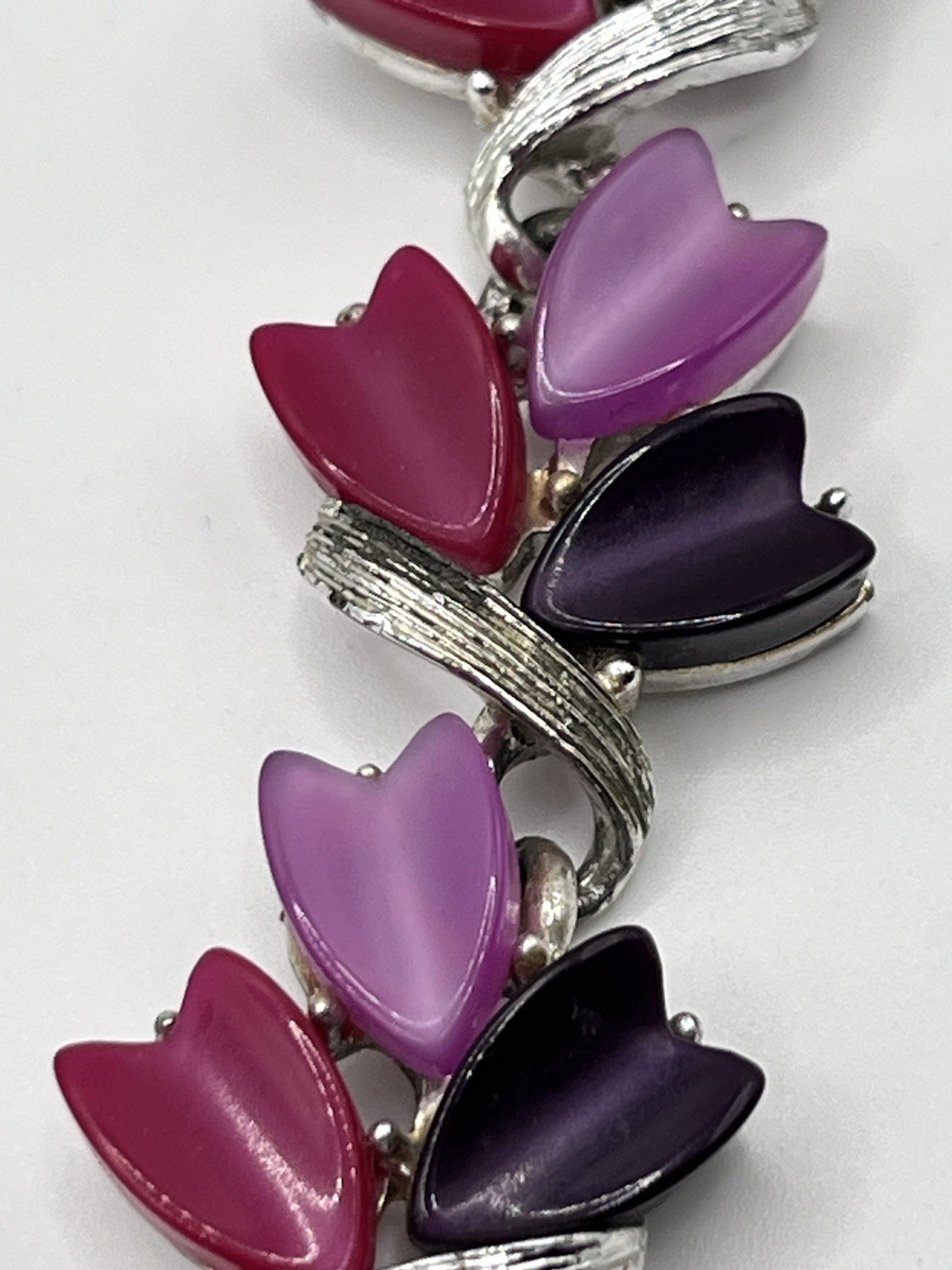 Vintage Purple Pink Fuscia Thermoset Choker Necklace Silver Tone Dainty 14-15”