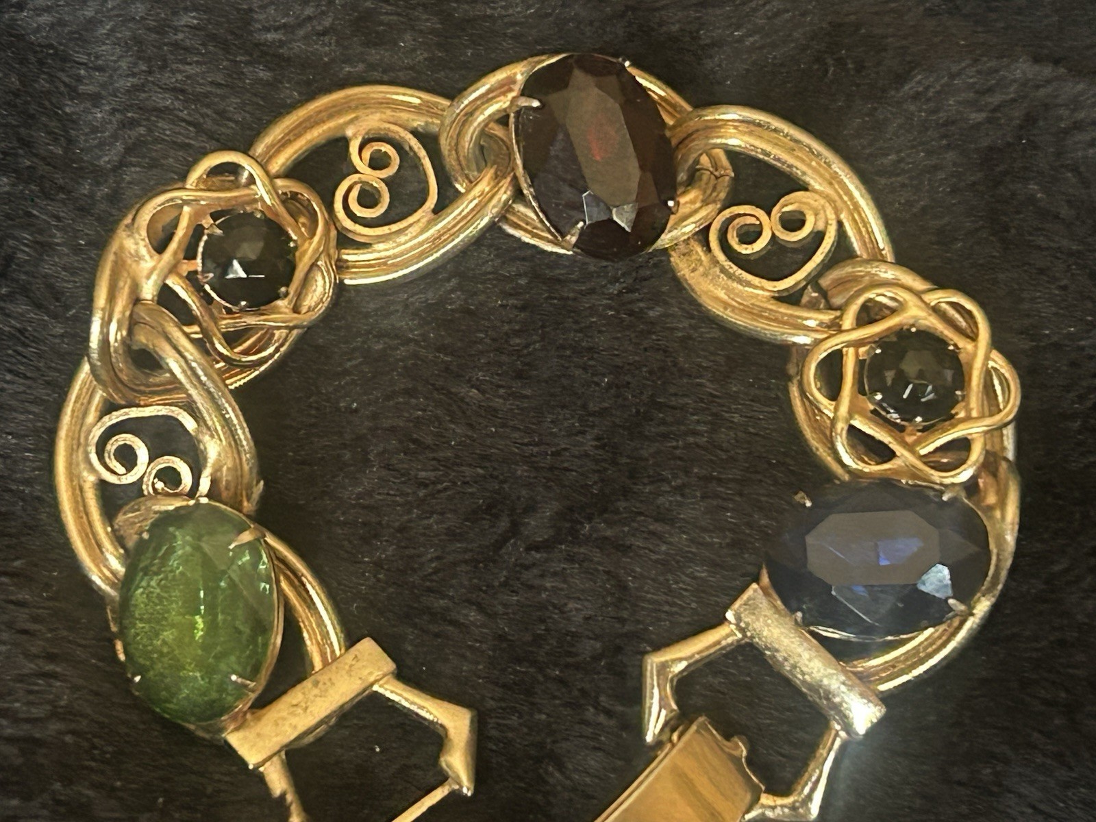 Vintage Victorian Revival Filigree Bracelet Intaglio Glass Stones Gold Tone