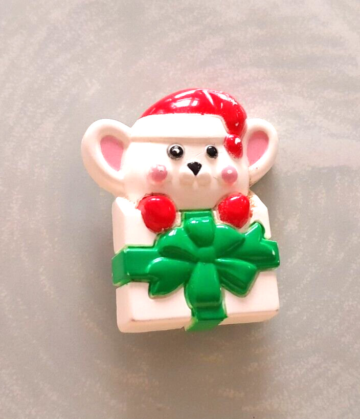 Vintage 1981 AVON White Christmas Mouse in Gift Box Resin Collectible Brooch Pin