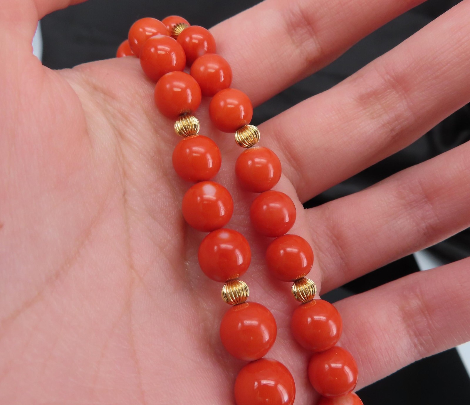 Vintage 12.5-5mm Natural Untreated Coral 14K Yellow Gold 22.5″ Necklace 45.5g