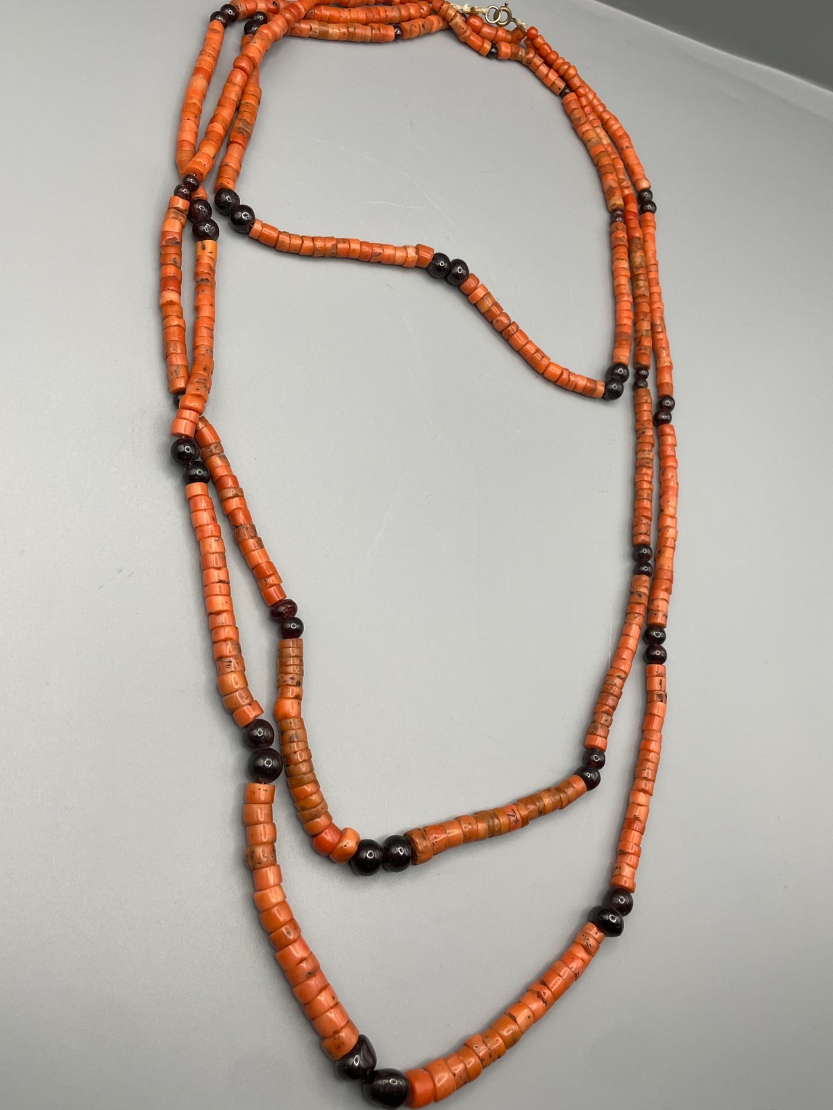 Antique 3-Strand Natural Coral Necklace with Genuine Coral & Black Stone 118 gr