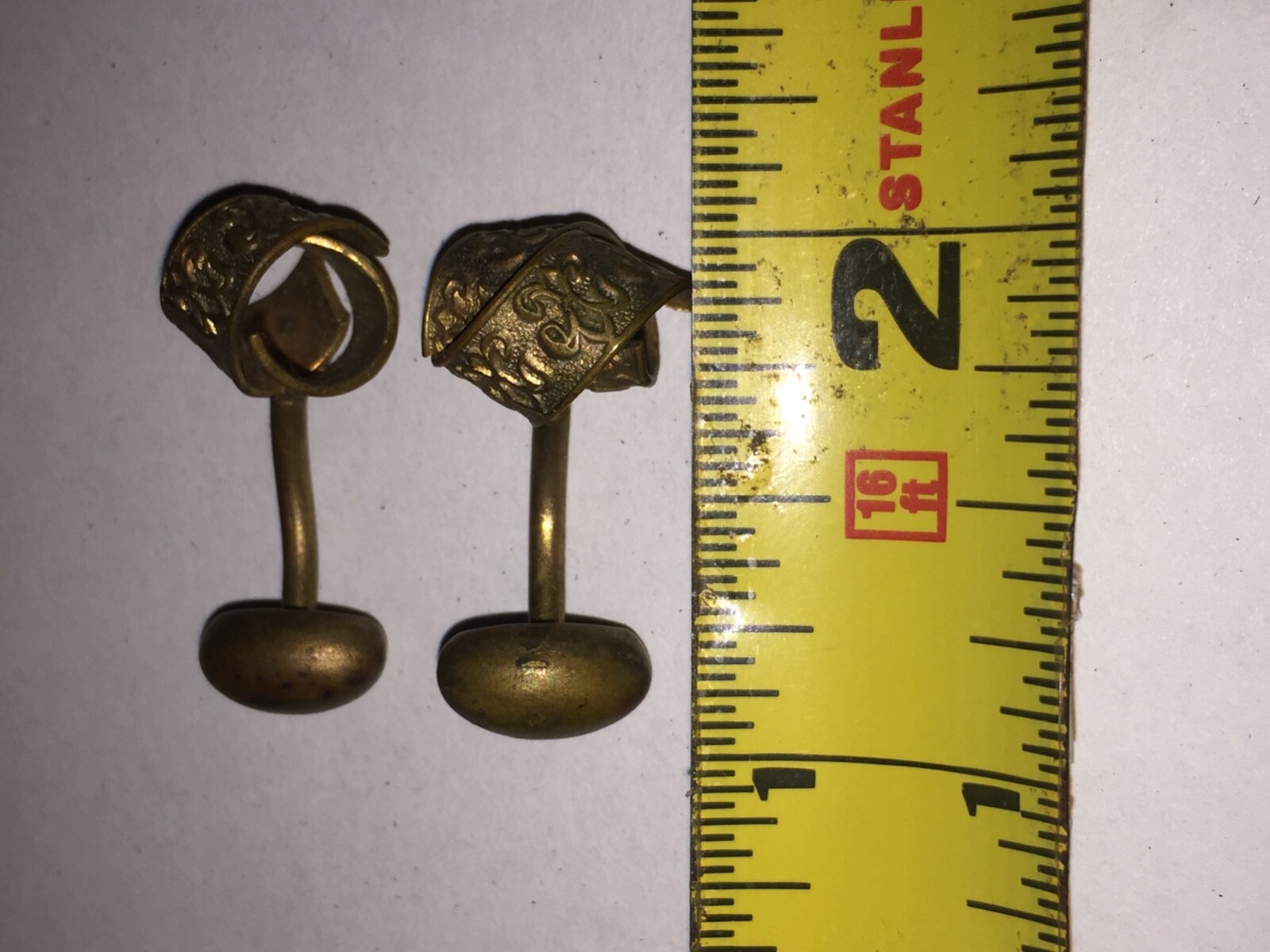 Antique Brass Fleur de lis Twisted Knot Cufflinks Fixed Oval Back