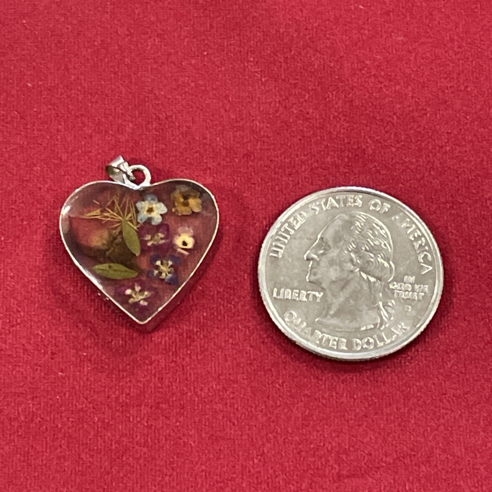Vintage Silver Toned ATI Mexico Preserved Flowers Resin Heart Pendant