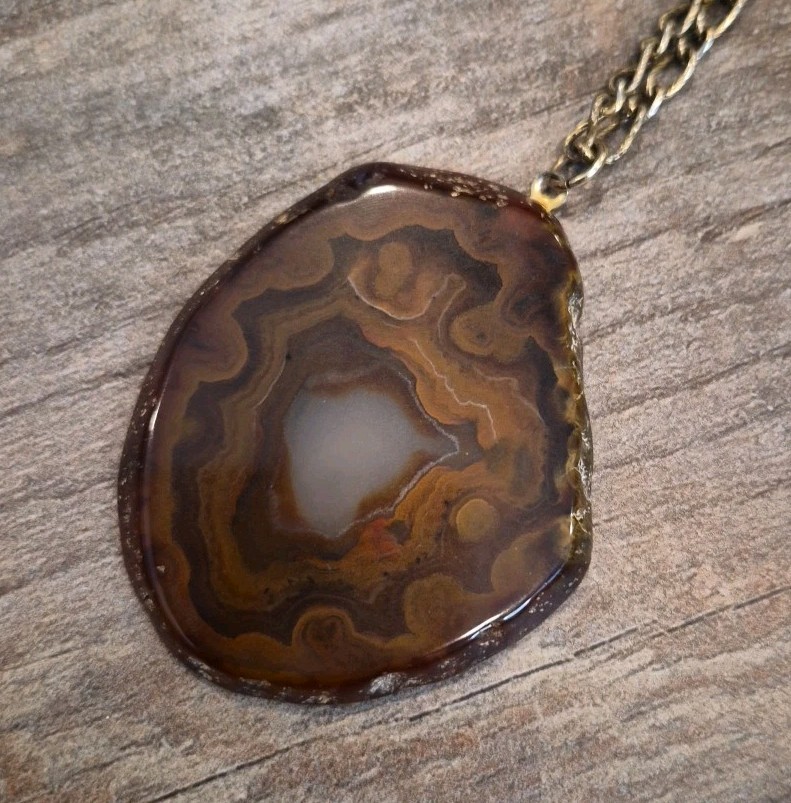 Vintage Stone & Mixed Metal Necklaces, Chipped Tiger’s Eye & Agate Slice Pendant