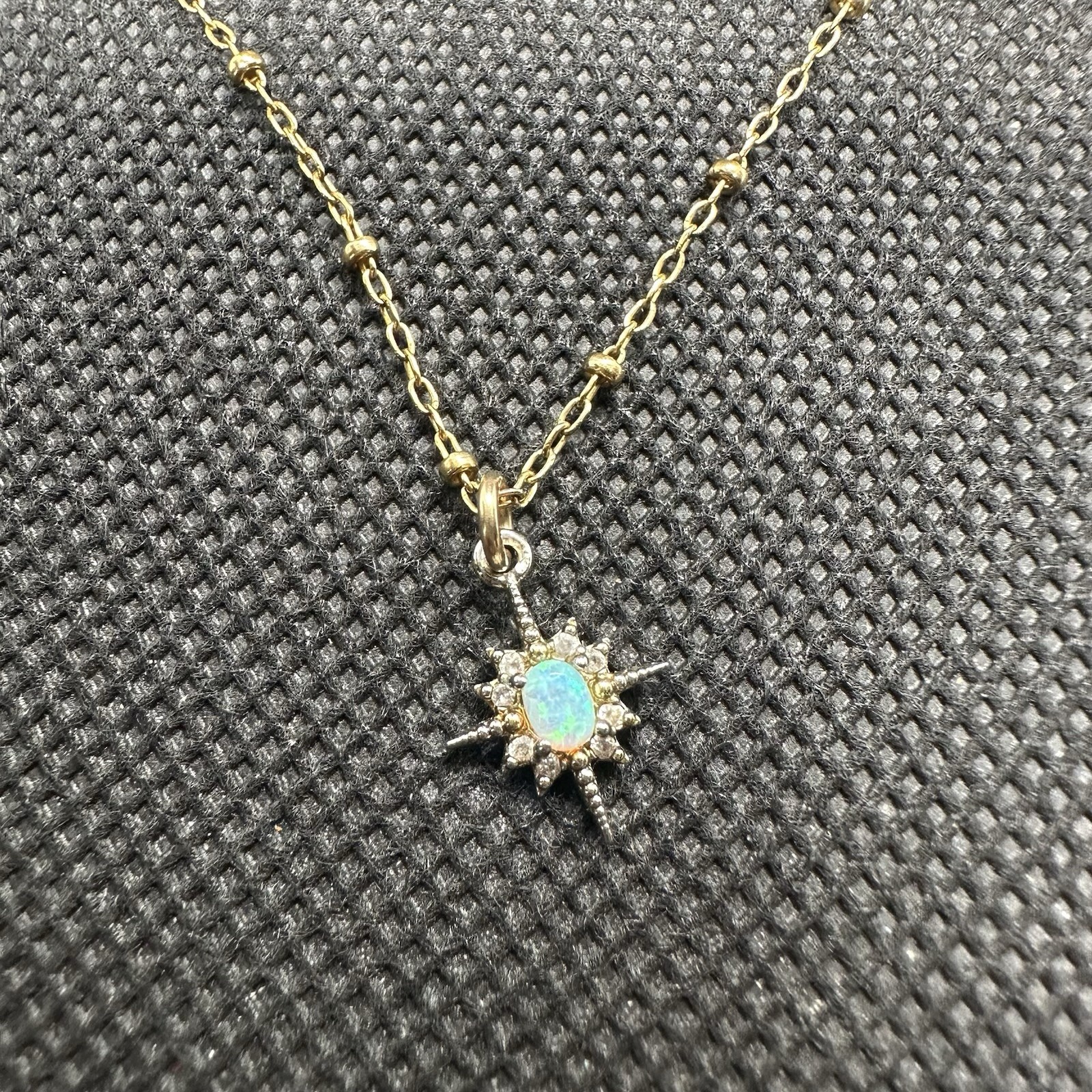 Vintage Small star Opal art necklace 1/20th 14k GF Gold filled chain 16″