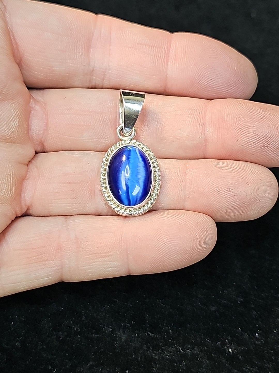 Vintage 925 Sterling Silver Mexico ATI Blue Cat’s Eye Stone Pendant & Earrings