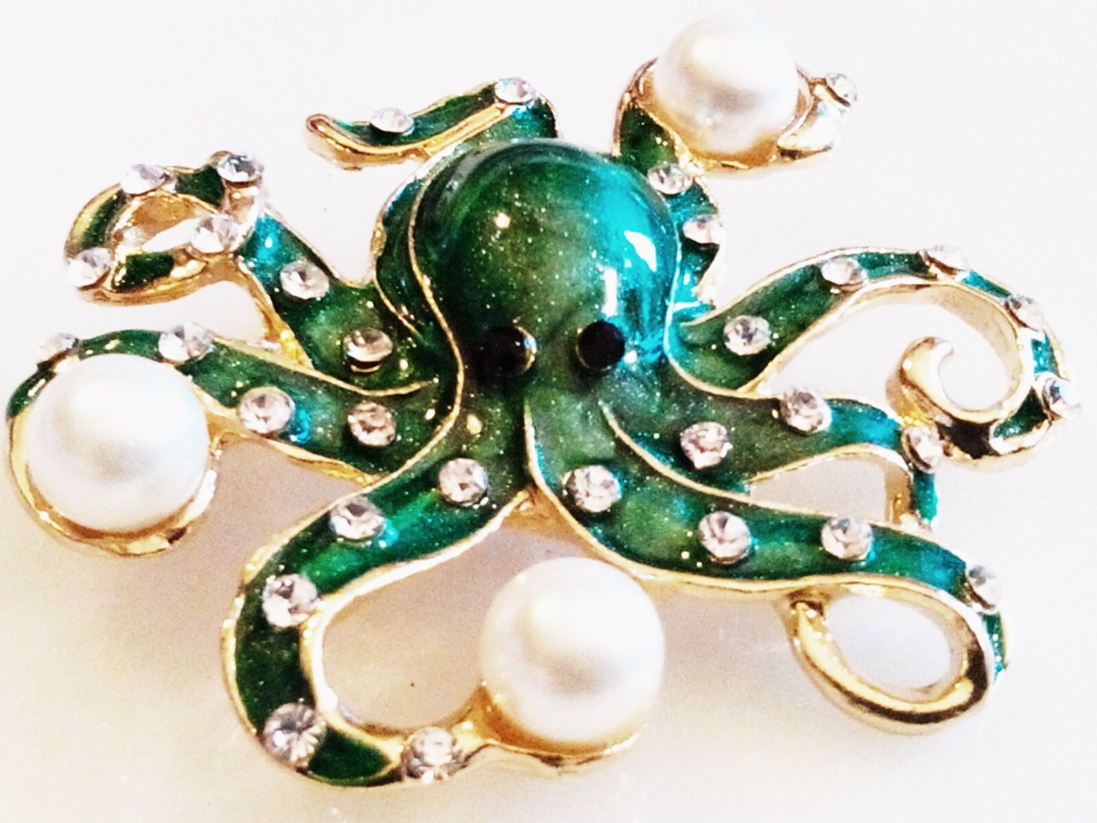 ENAMELED OCTOPUS BROOCH/PENDANT!Green Enameled, Clear Crystals, Imitation Pearls