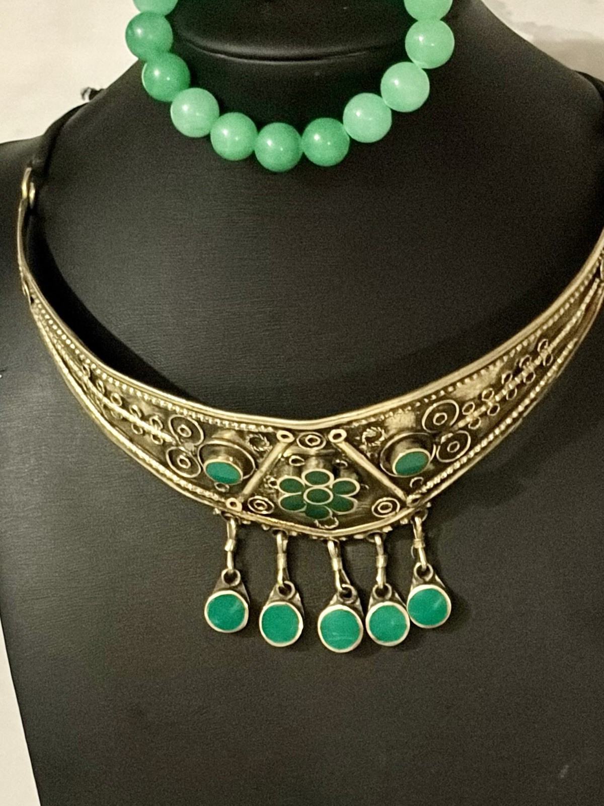 Vintage Silvery Tone Moroccan Green Cabochon Tassel Choker / Bead Bracelet Set