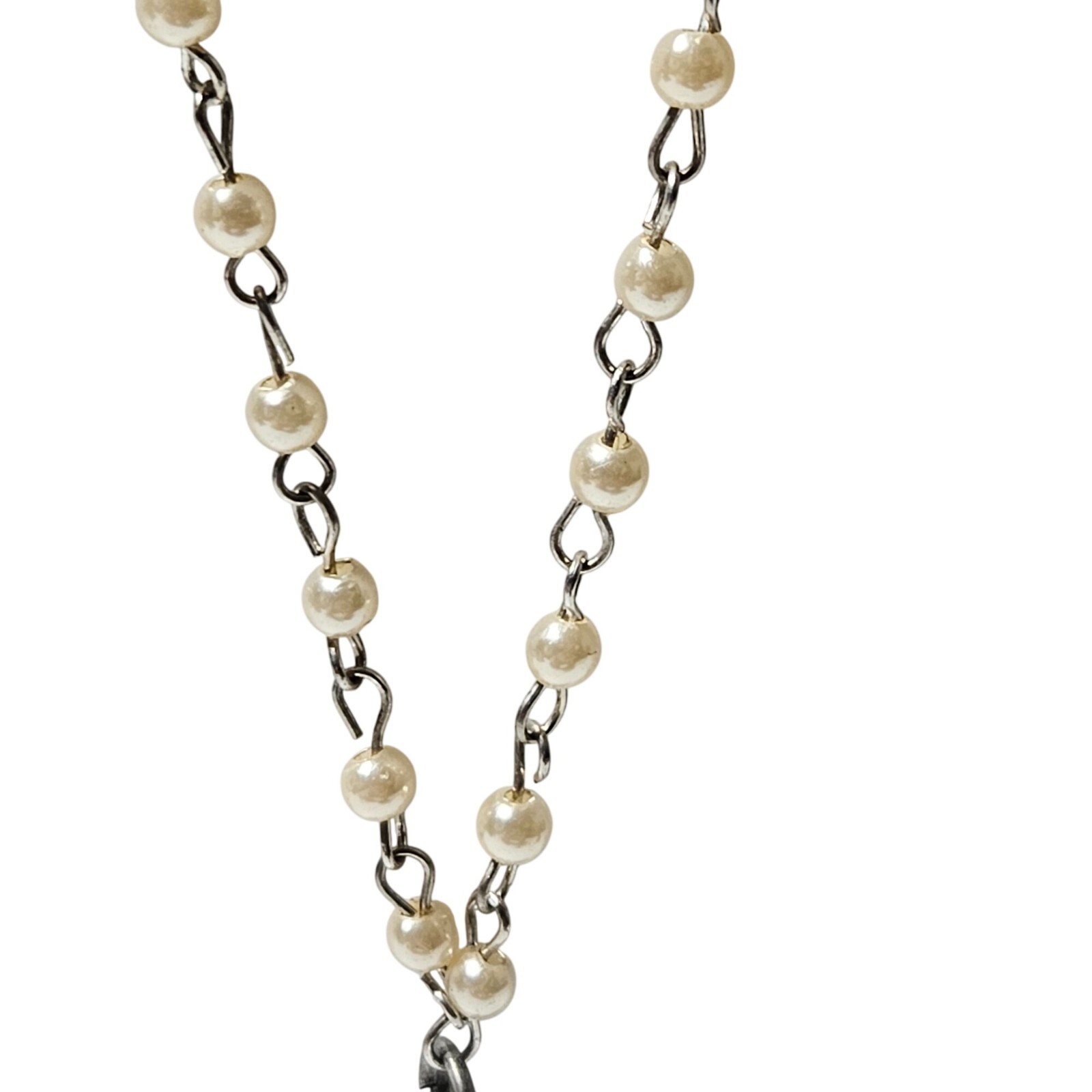 Vintage Silver Thunderbird Pendant Necklace Faux Pearl Beaded Chain Jewelry