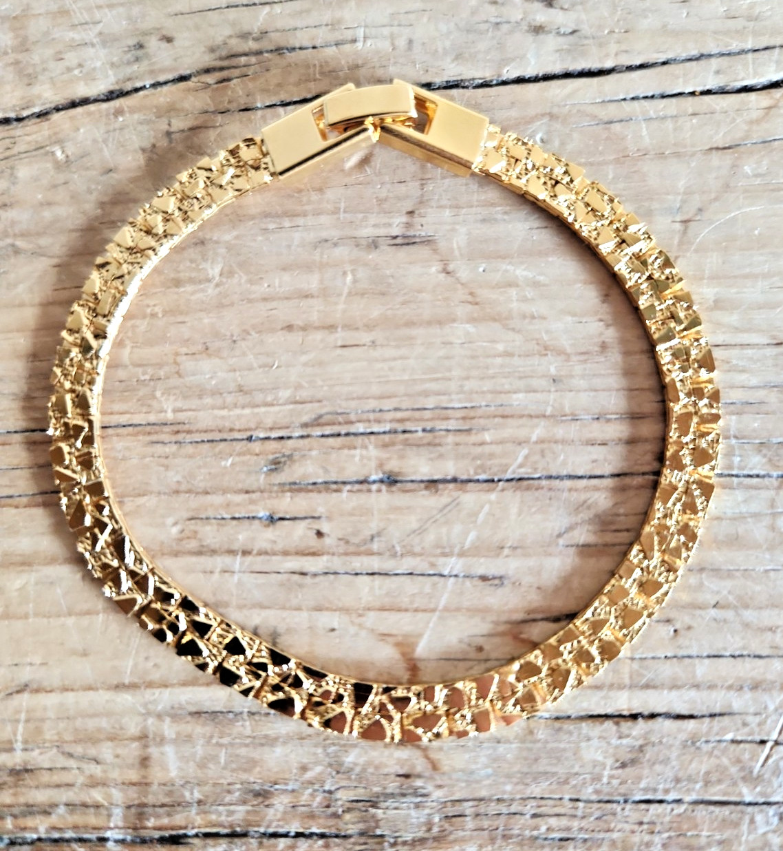 Vintage Electro-Plate Gold Textured Flat Chain Necklace 24″ & Bracelet Set 44g