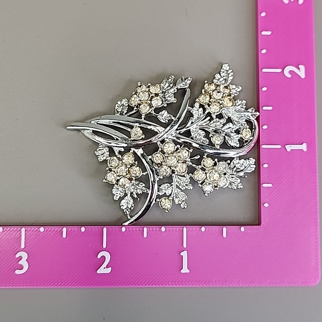 Rhinestone Flower Stem Brooch Clear Glass Silver Tone 2.25″