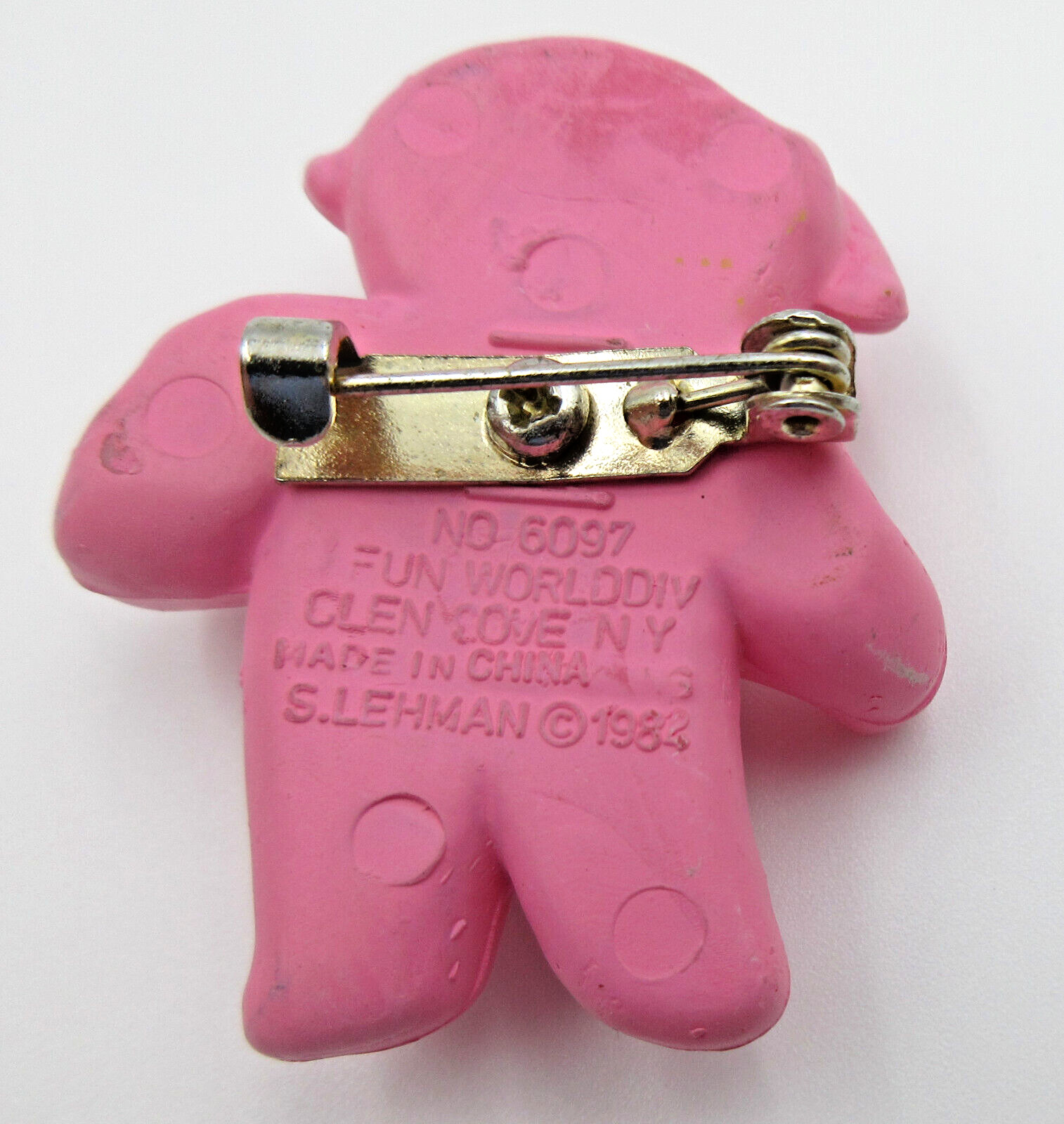 VTG SIGNED FUN WORLD 1984 pink PIG CRAFT Brooch silver tone pin A LOT OF WEAR