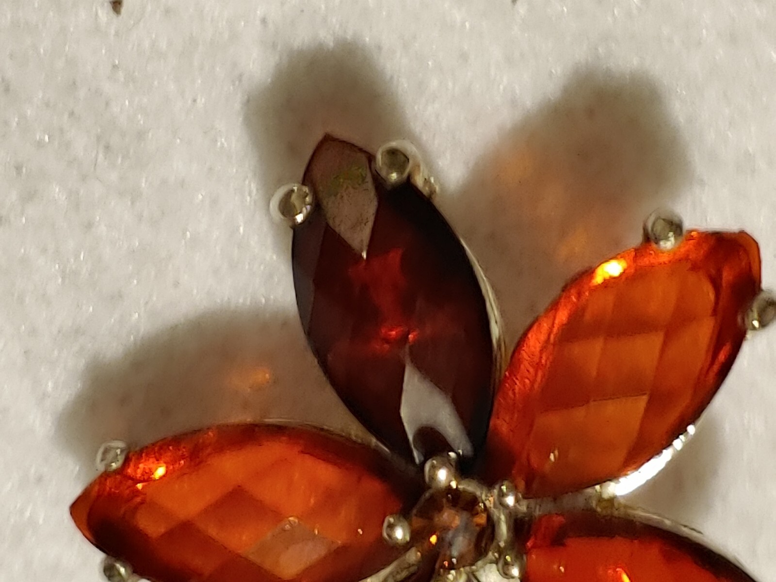 VTG – Flower Brooch – METAL SILVER TONE -Faux Garnet- 2 in Wide x 1 1/2 in Tall