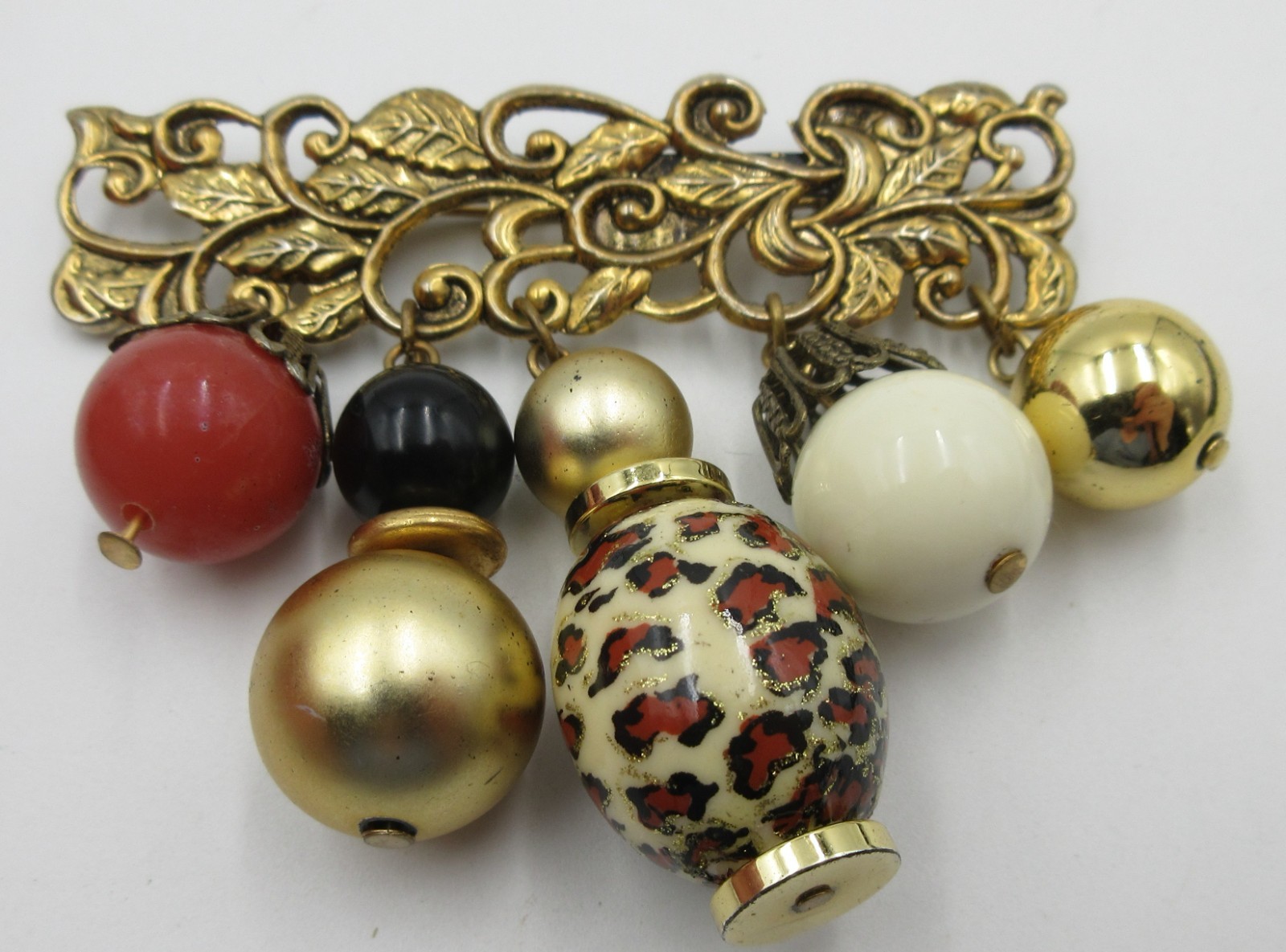 VTG UNUSUAL BIG Brooch Pin leaf bead dangle charm white brown black gold tone
